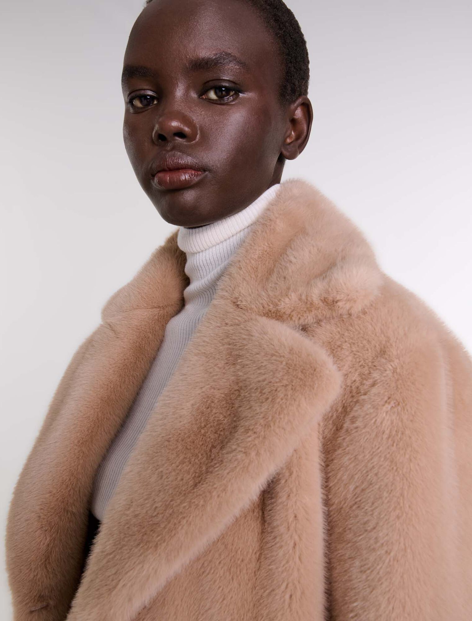 Cappotto in ecopelliccia