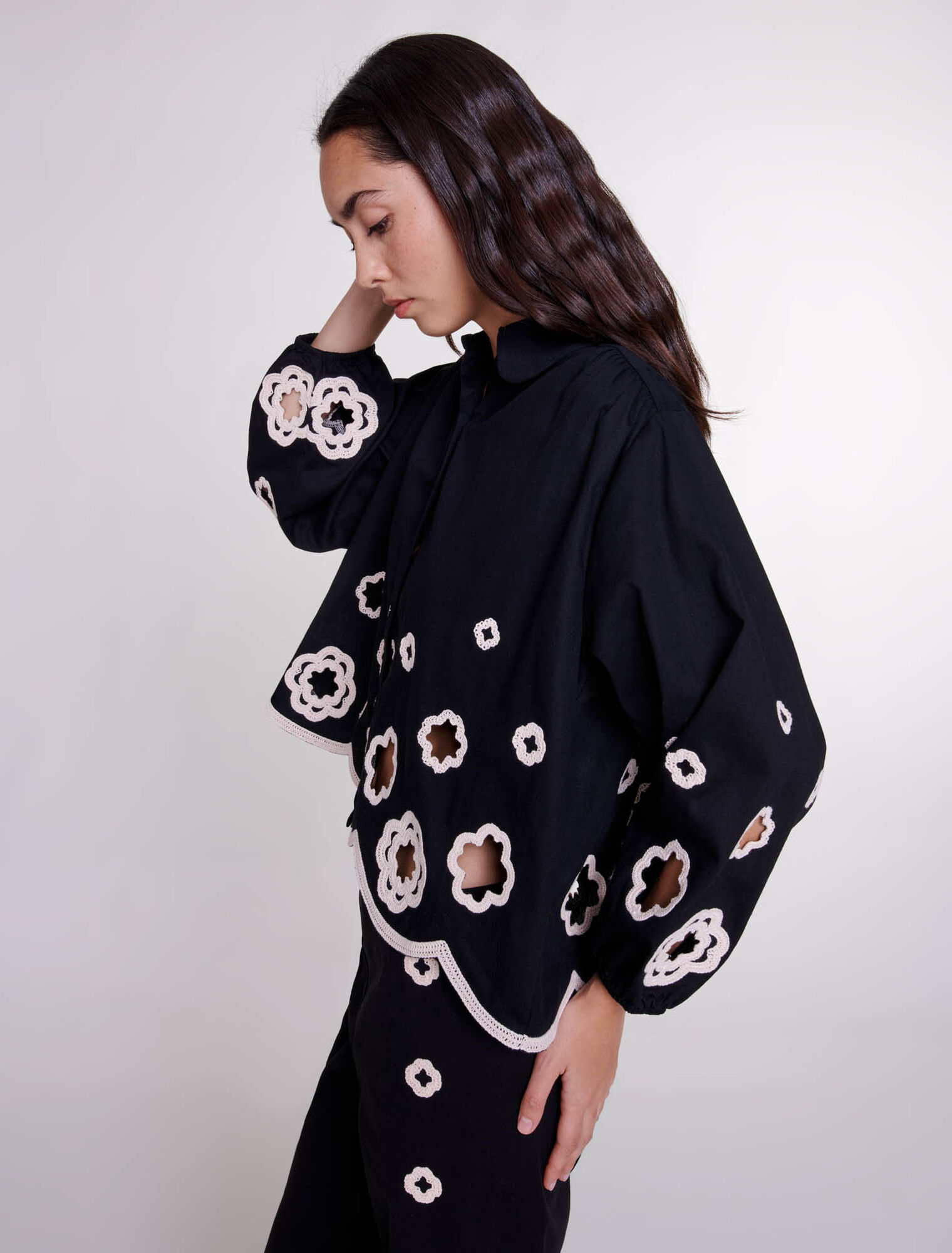 Camicia con Clover in crochet