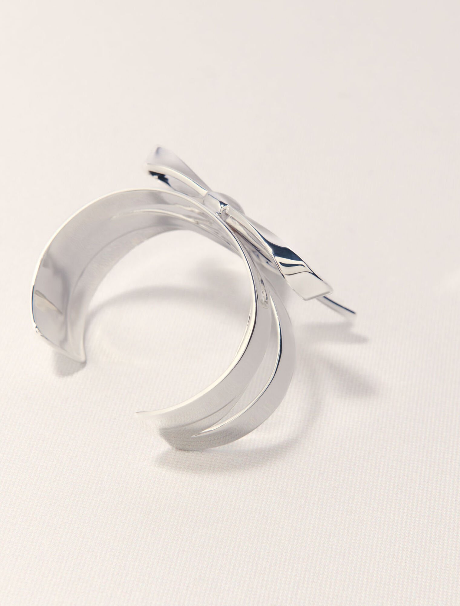 Bracciale con fiocco argentato