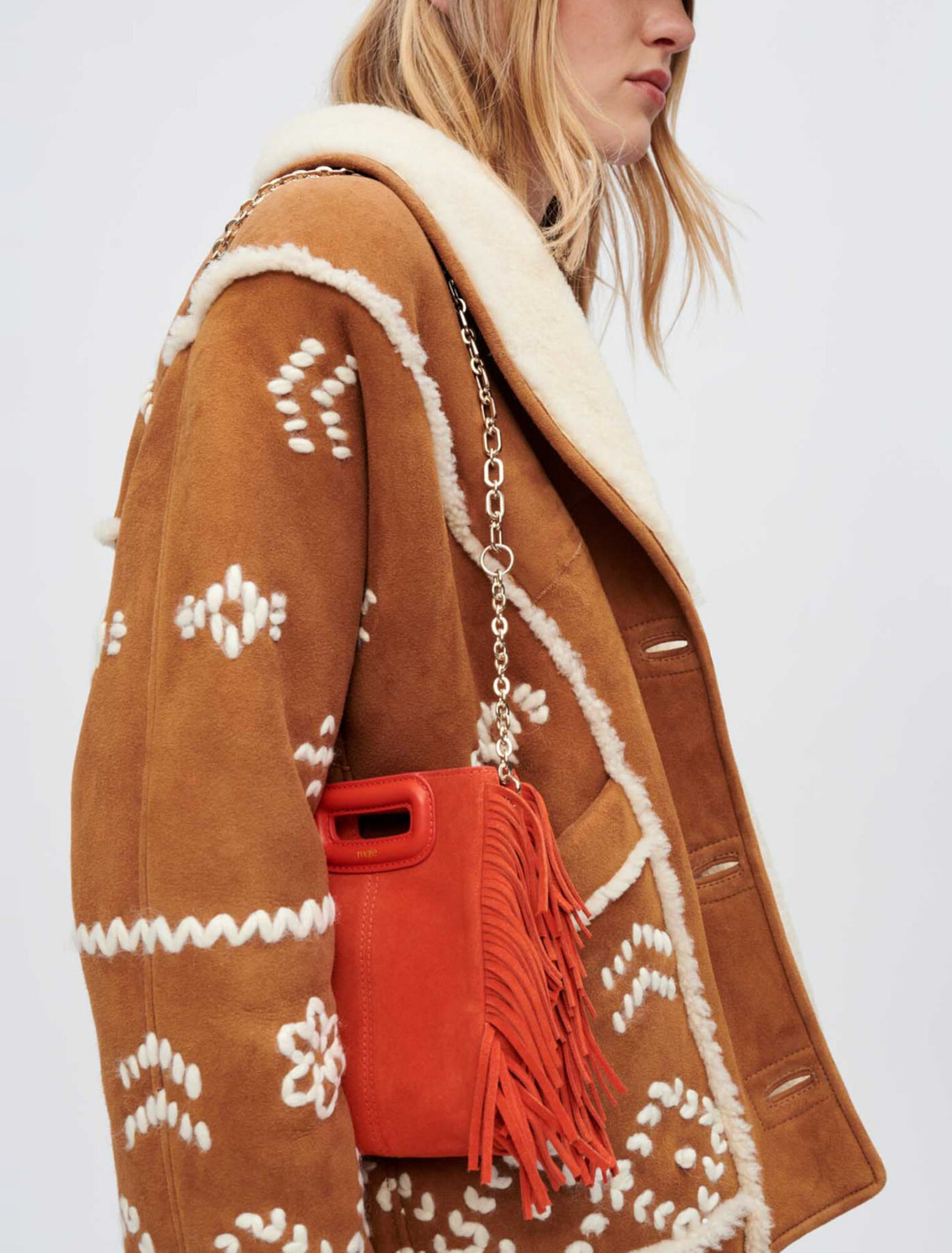 Cappotto scamosciato ricamato