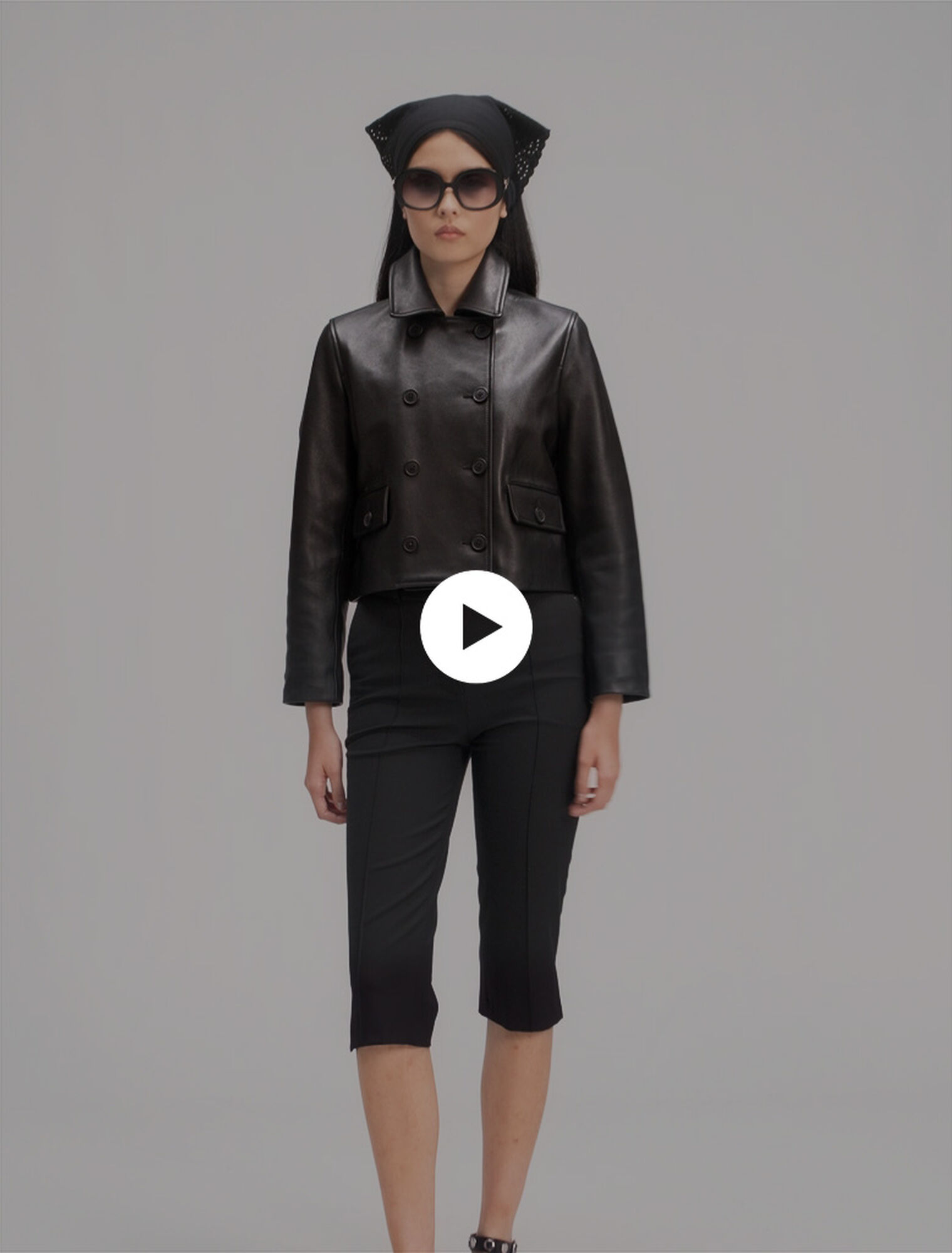 Pantaloni tailleur alla pescatora