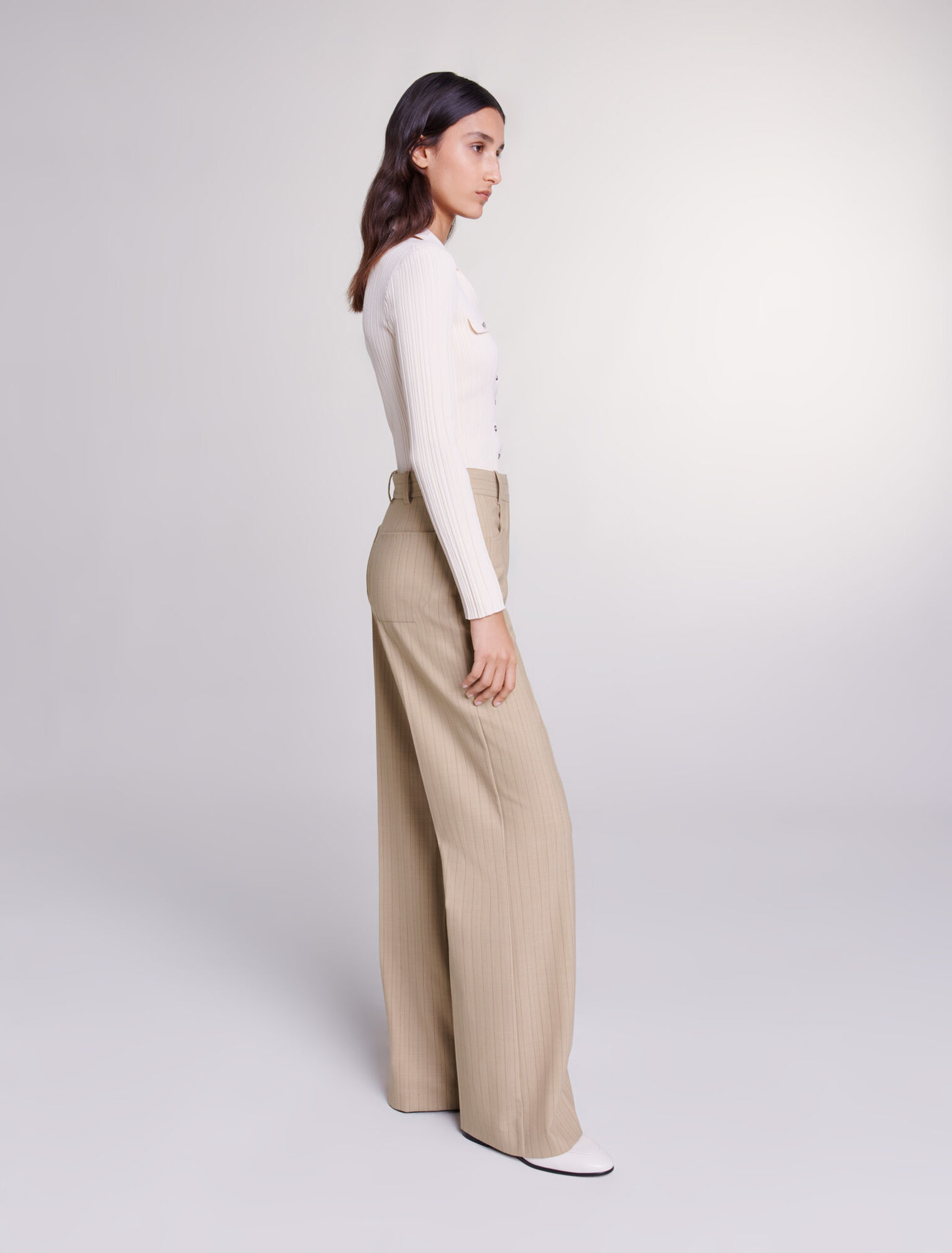 Pantaloni a vita alta