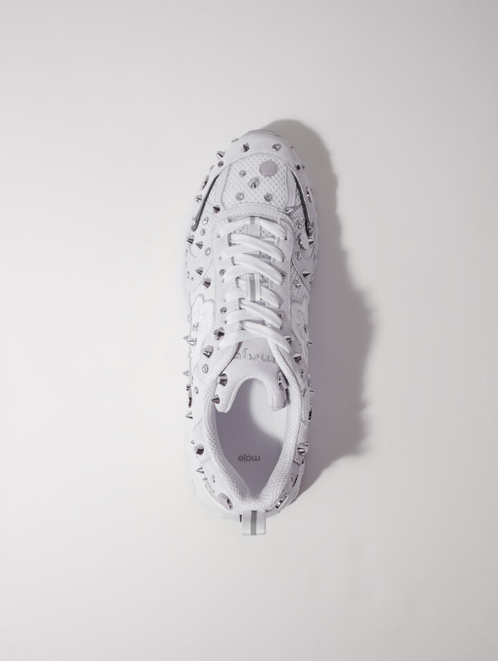 Sneaker M con borchie