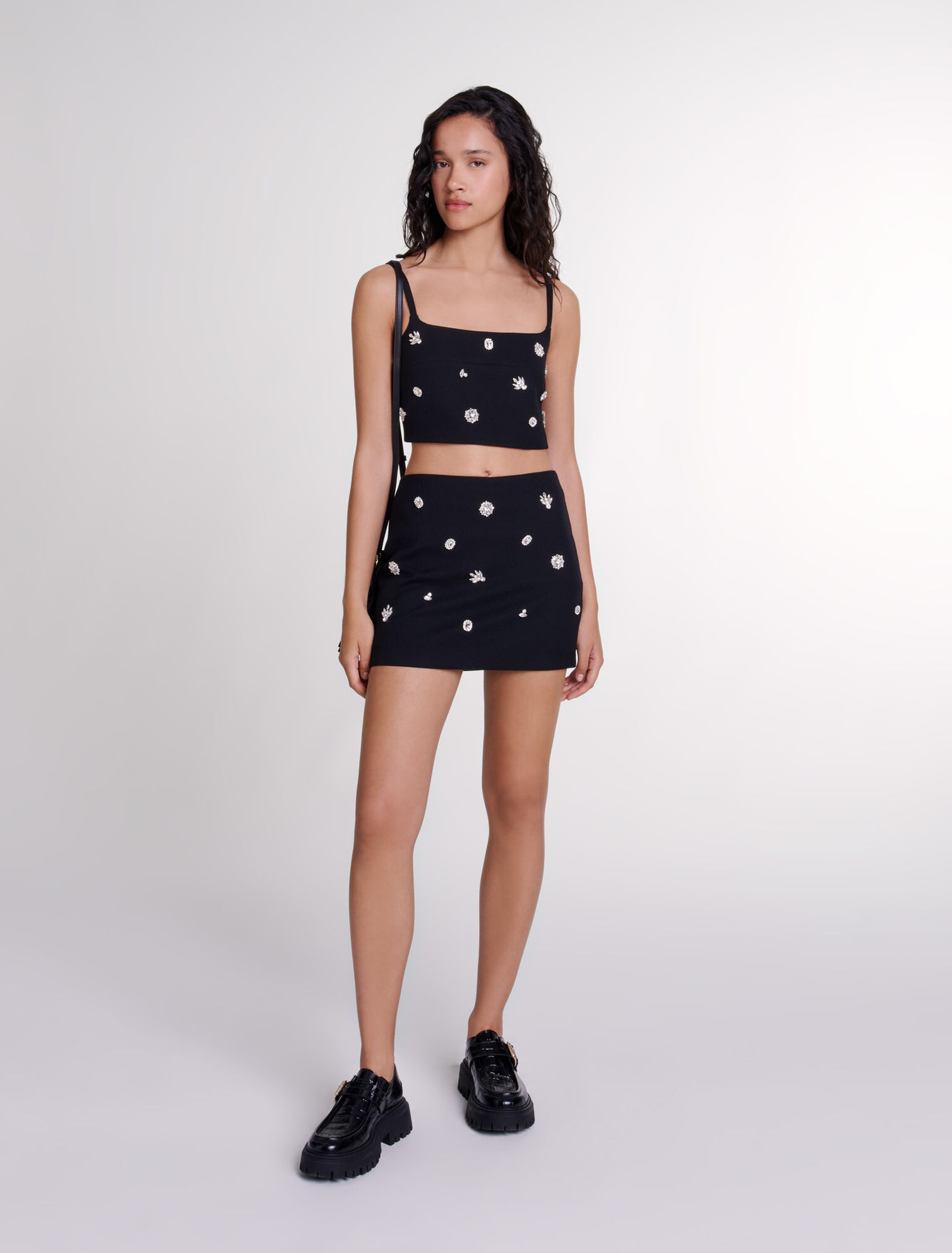 Top corto con strass