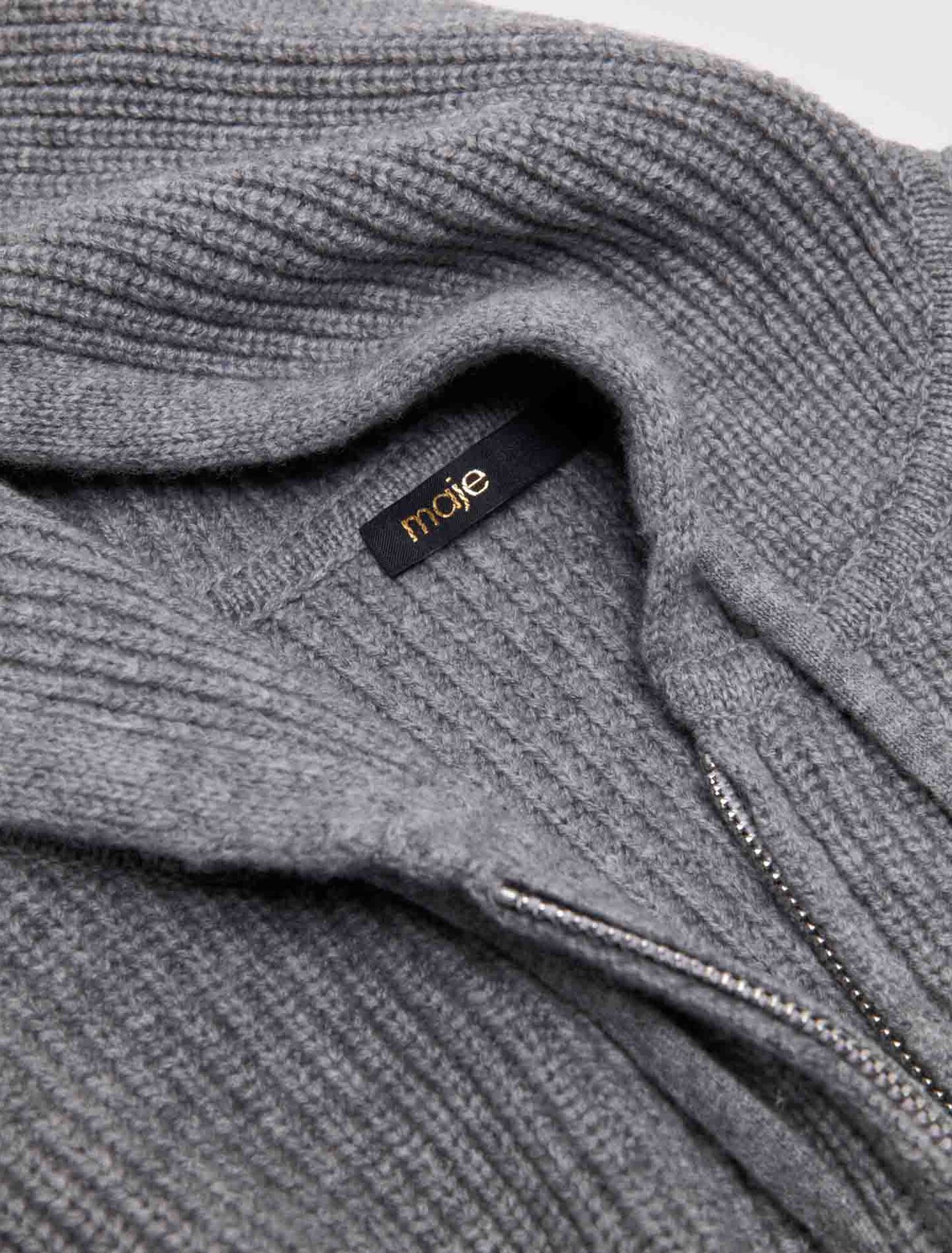 Collo in maglia