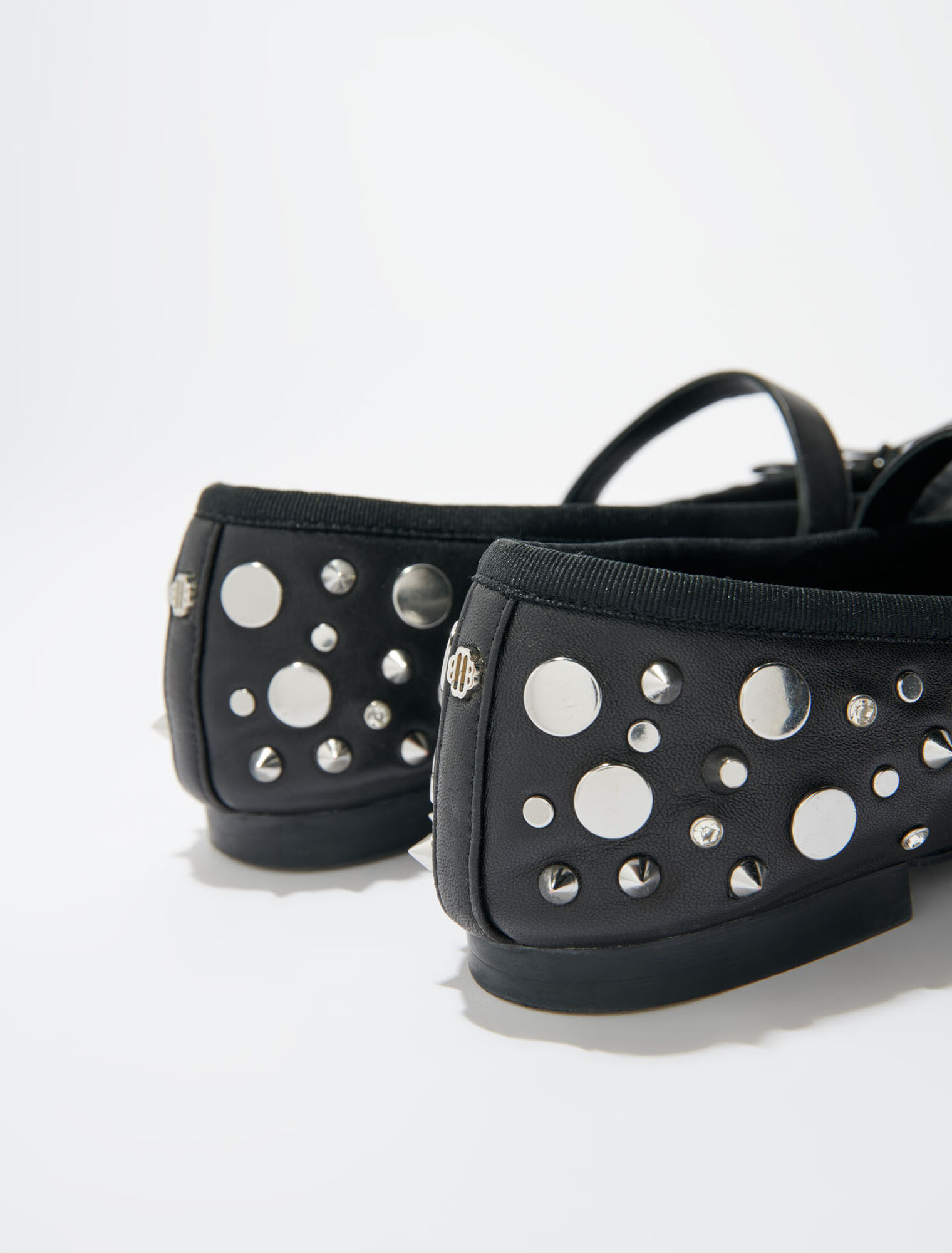 Ballerine borchiate