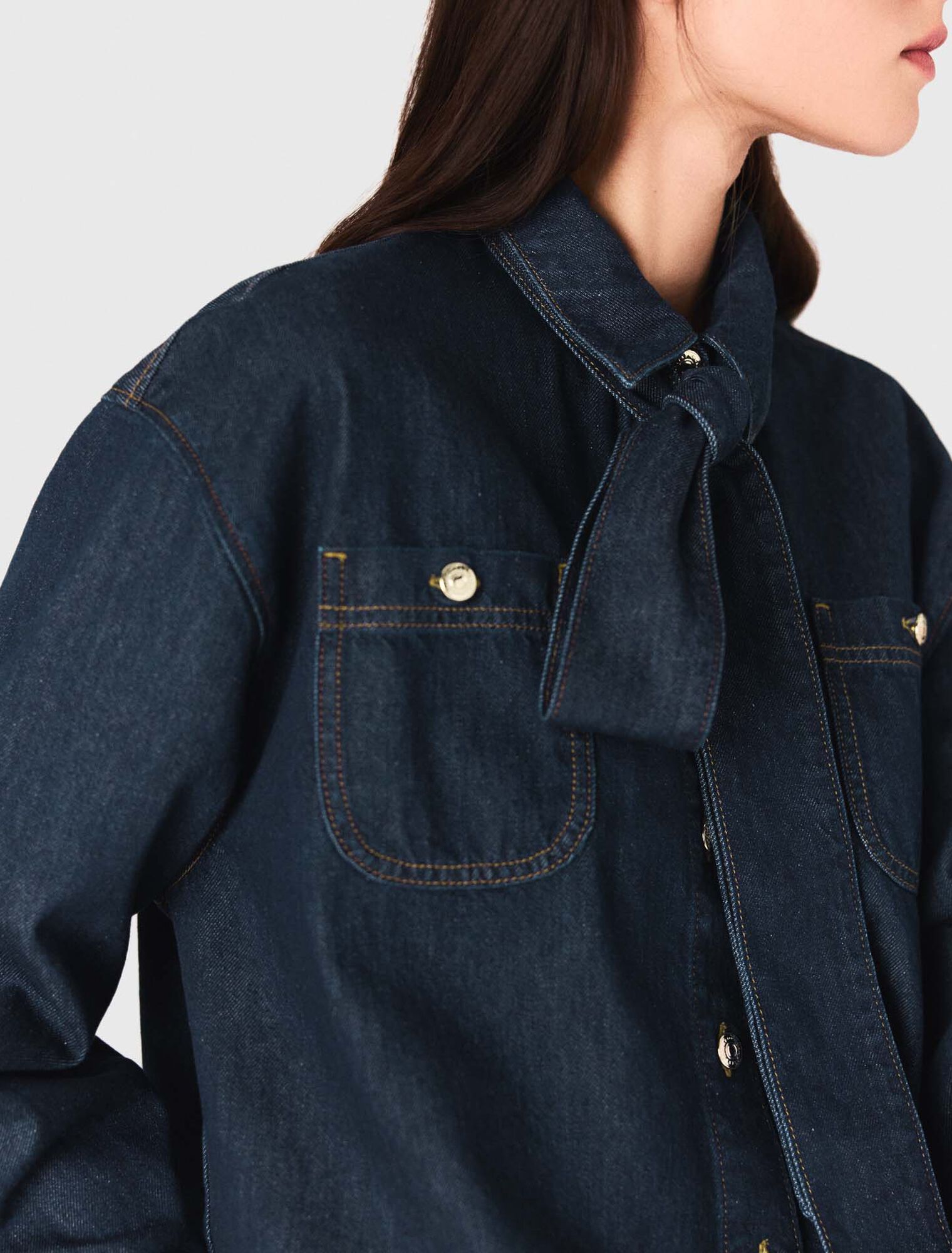 Camicia in denim con lavallière