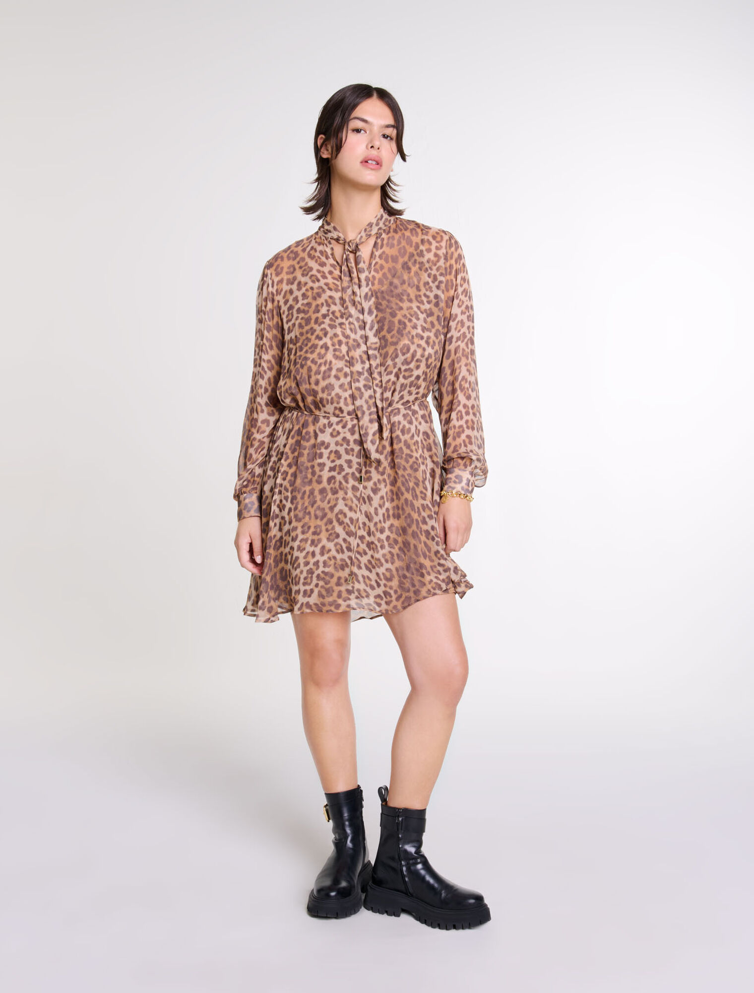 Abito corto con stampa leopardata