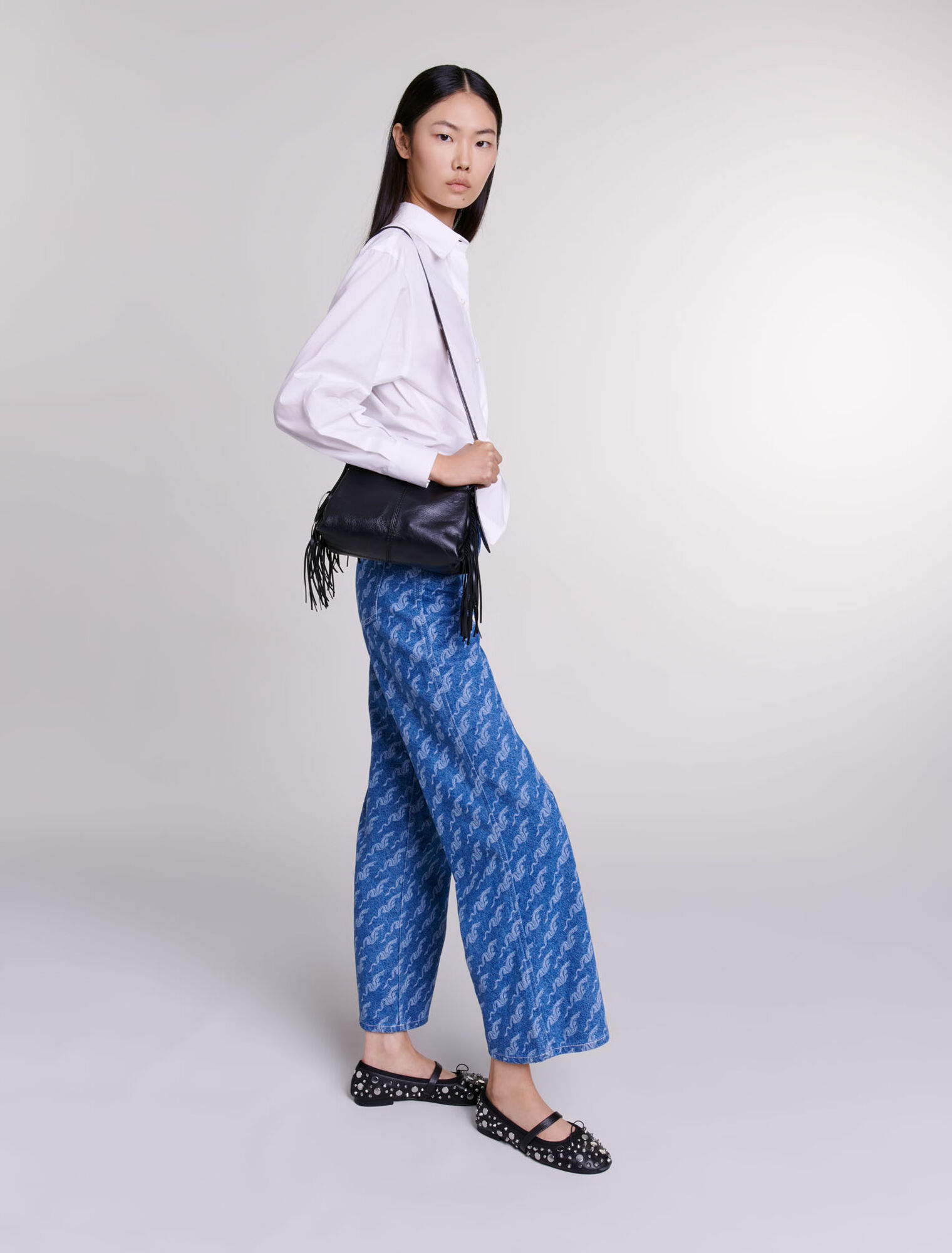 Jeans larghi a fantasia