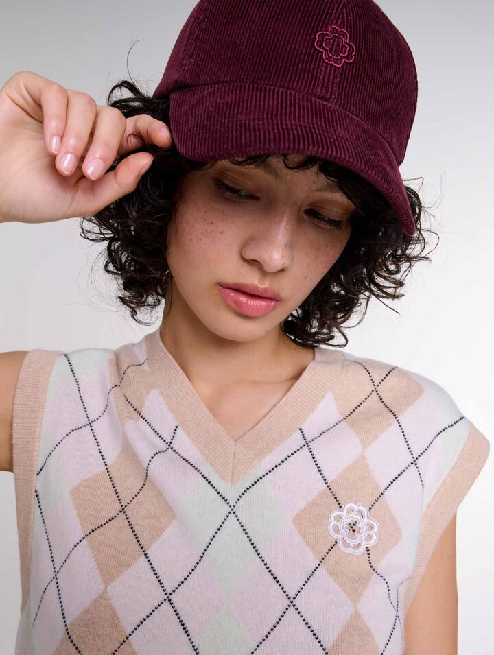 Cappello in velluto a coste