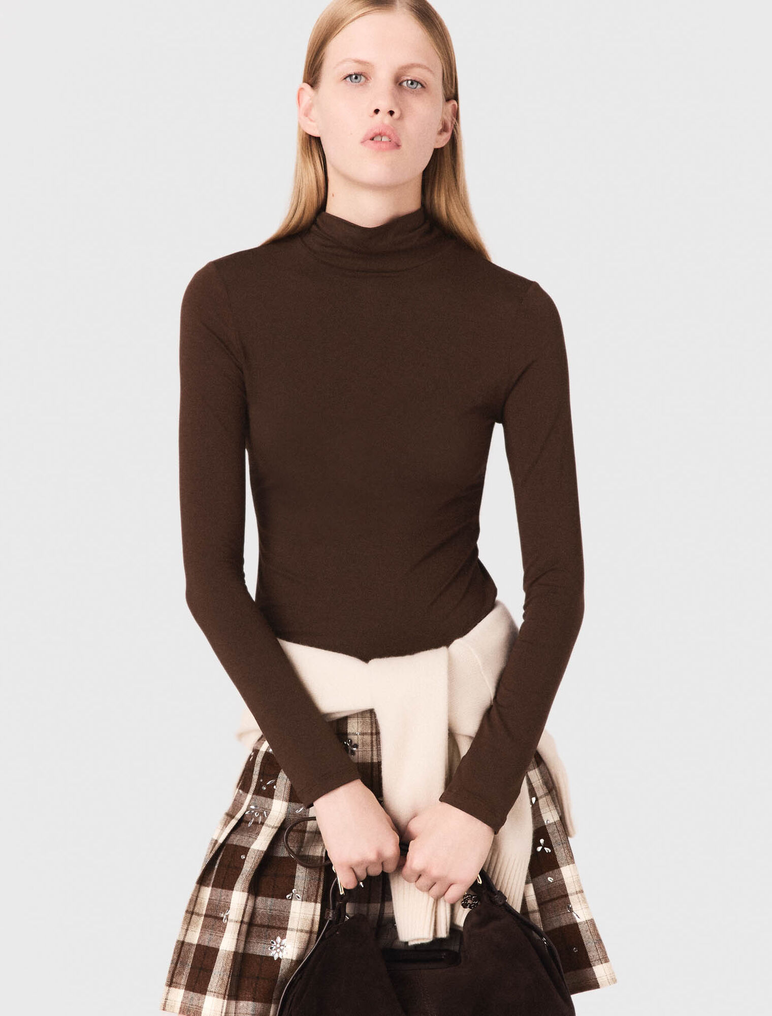 T-shirt a collo alto