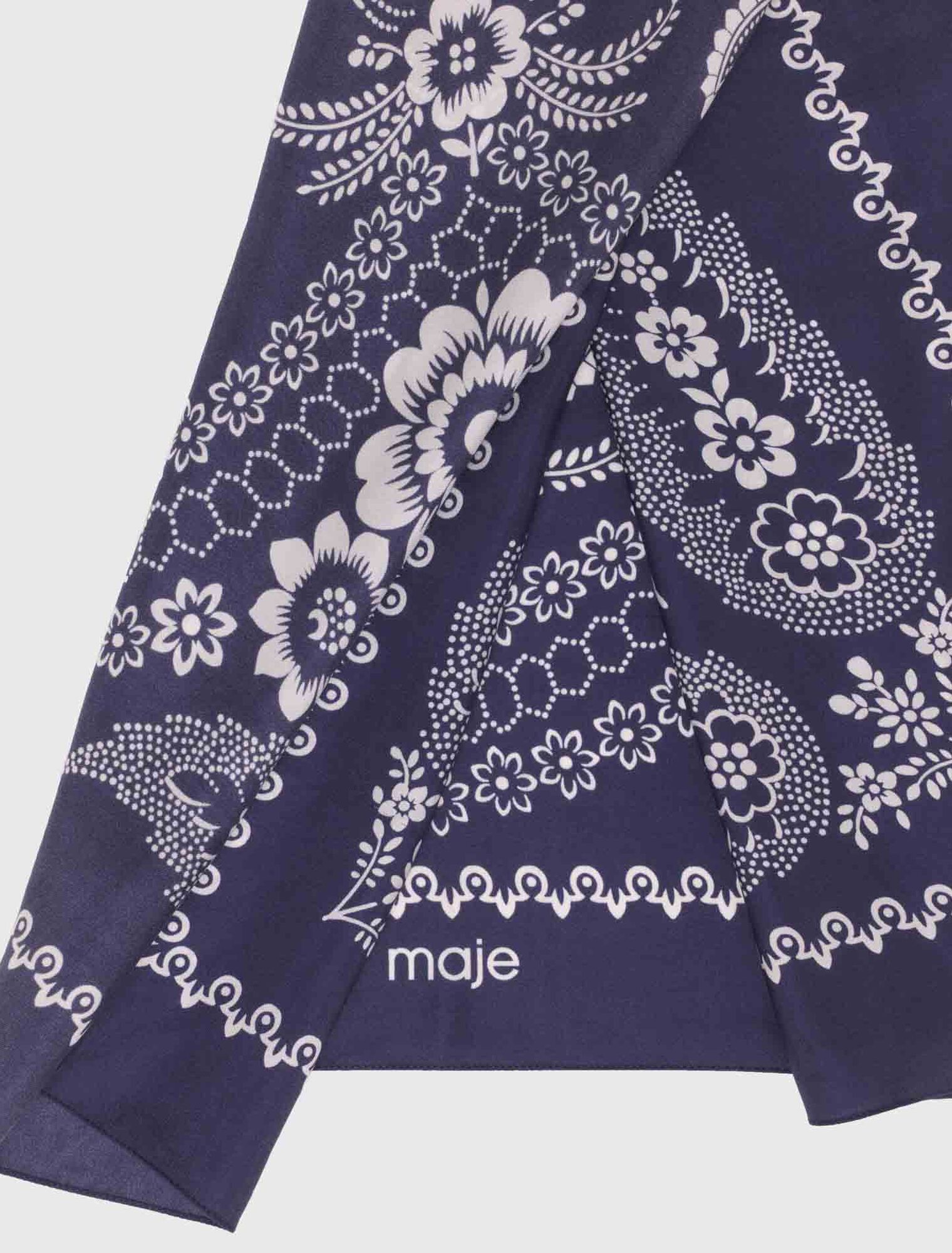 Foulard 90x90 in seta stampata