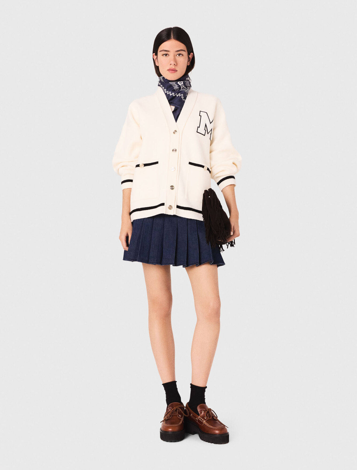 Cardigan lungo con ricamo