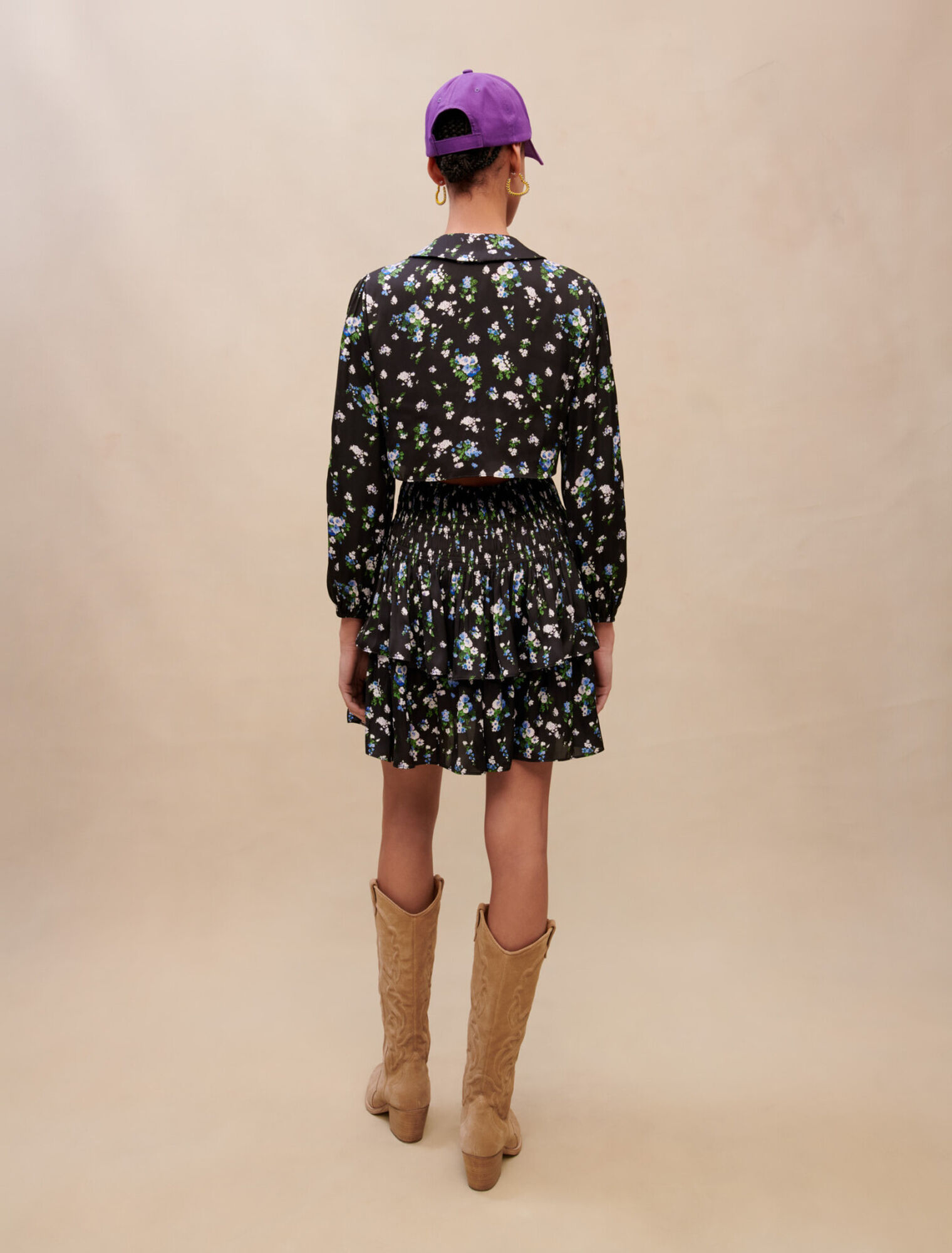 Abito con smock e stampa floreale