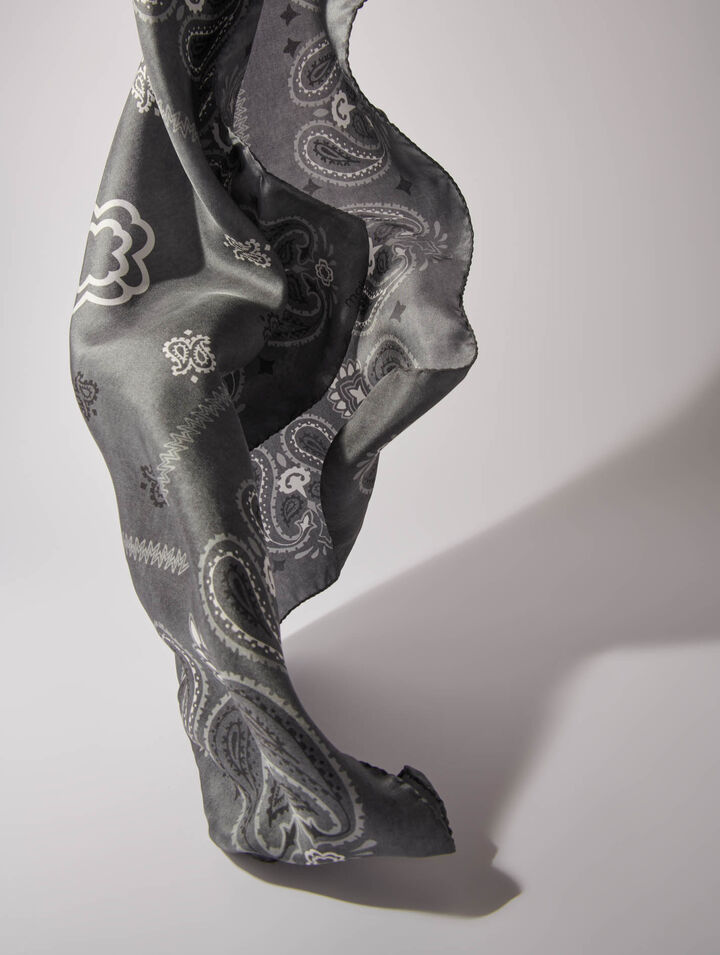 Bandana in seta con stampa paisley