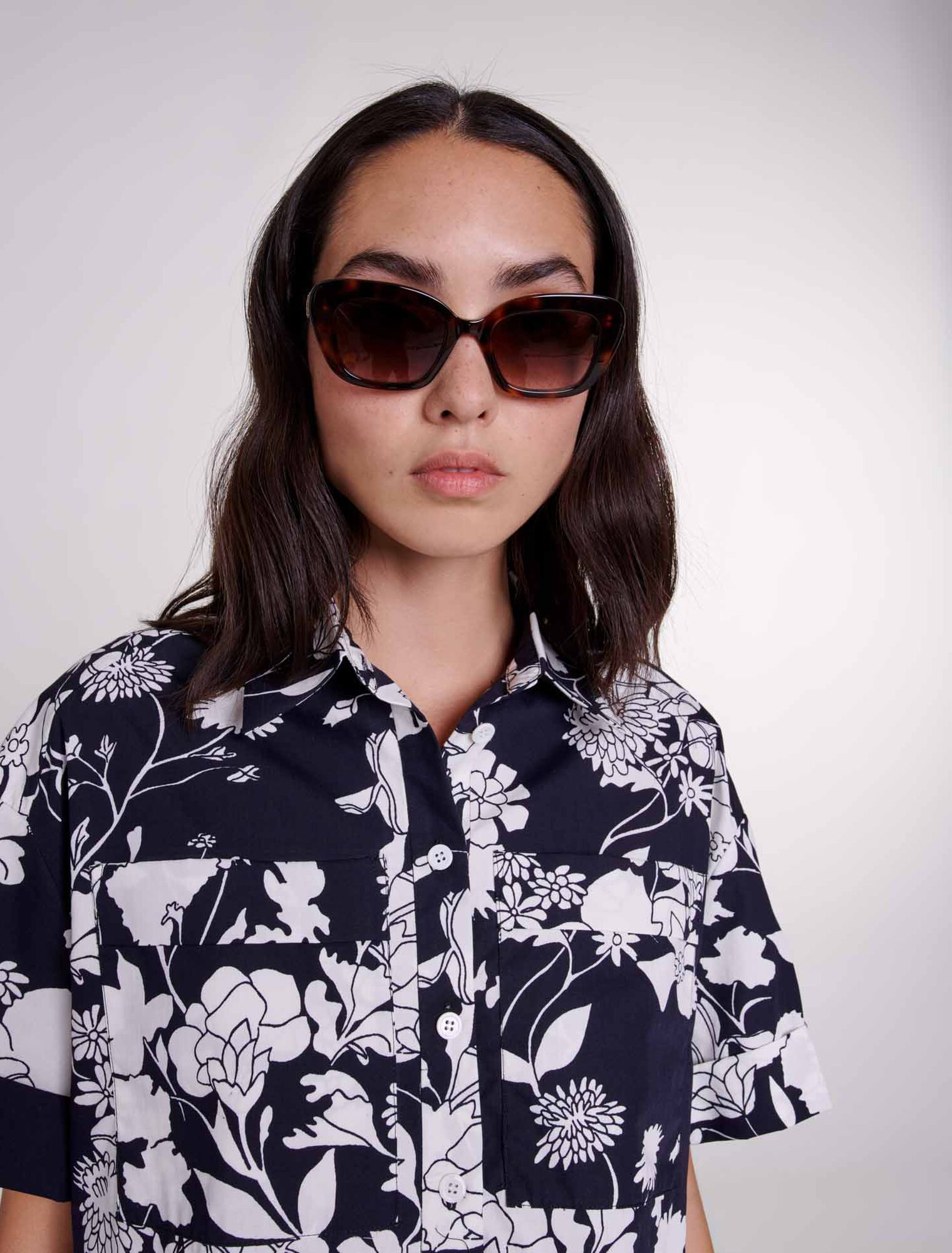 Occhiali tipo cat eye in acetato