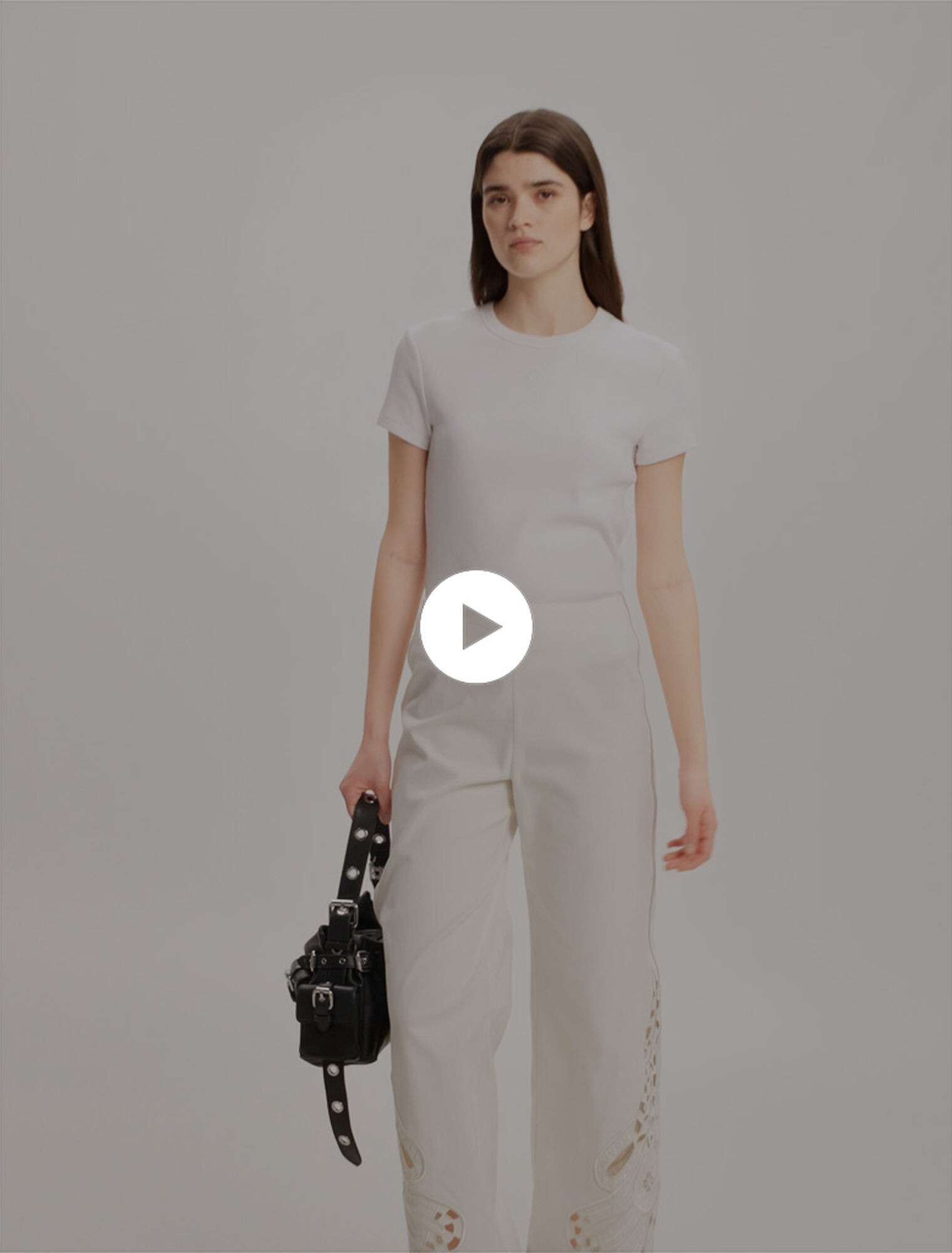 Pantaloni ricamati