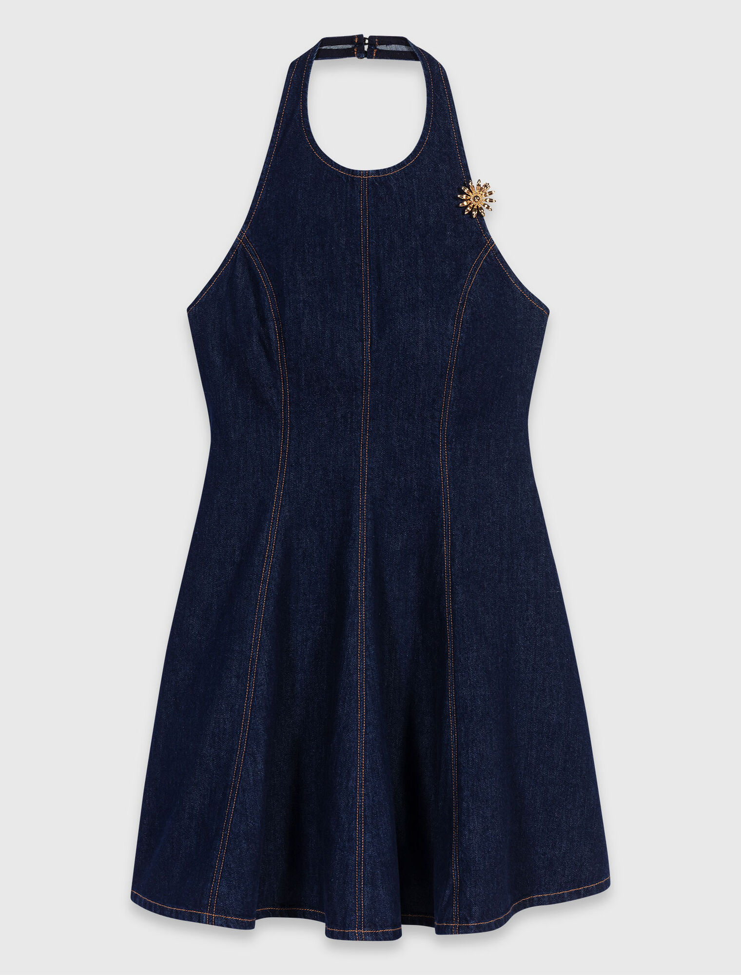 Abito corto in denim con spilla