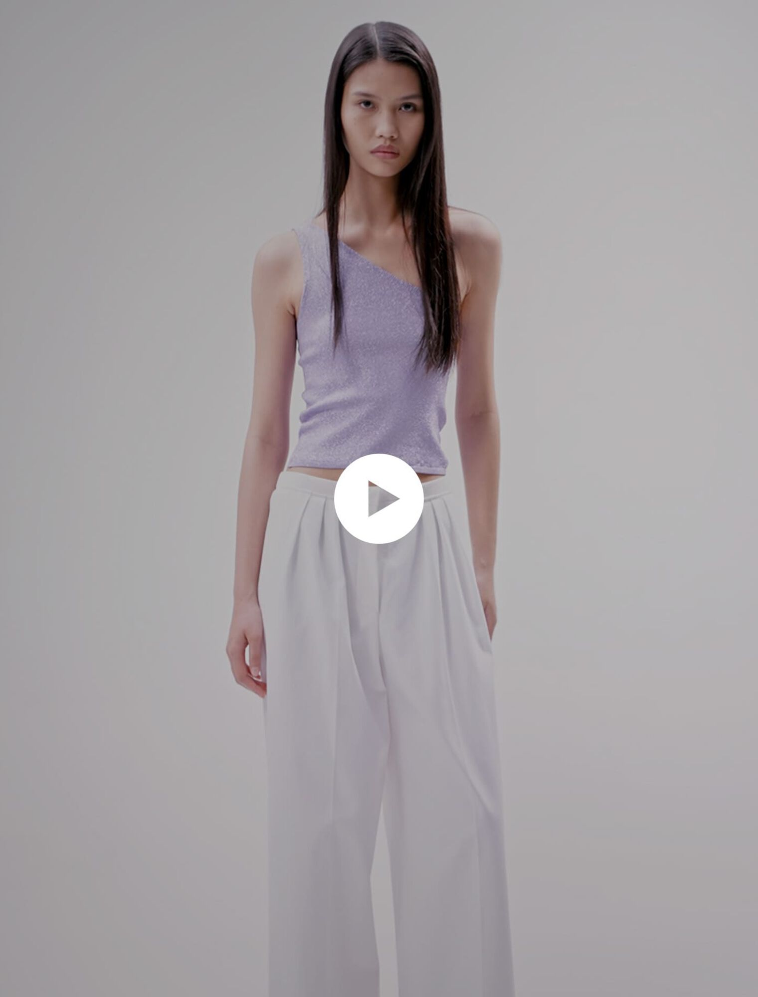 Pantaloni larghi