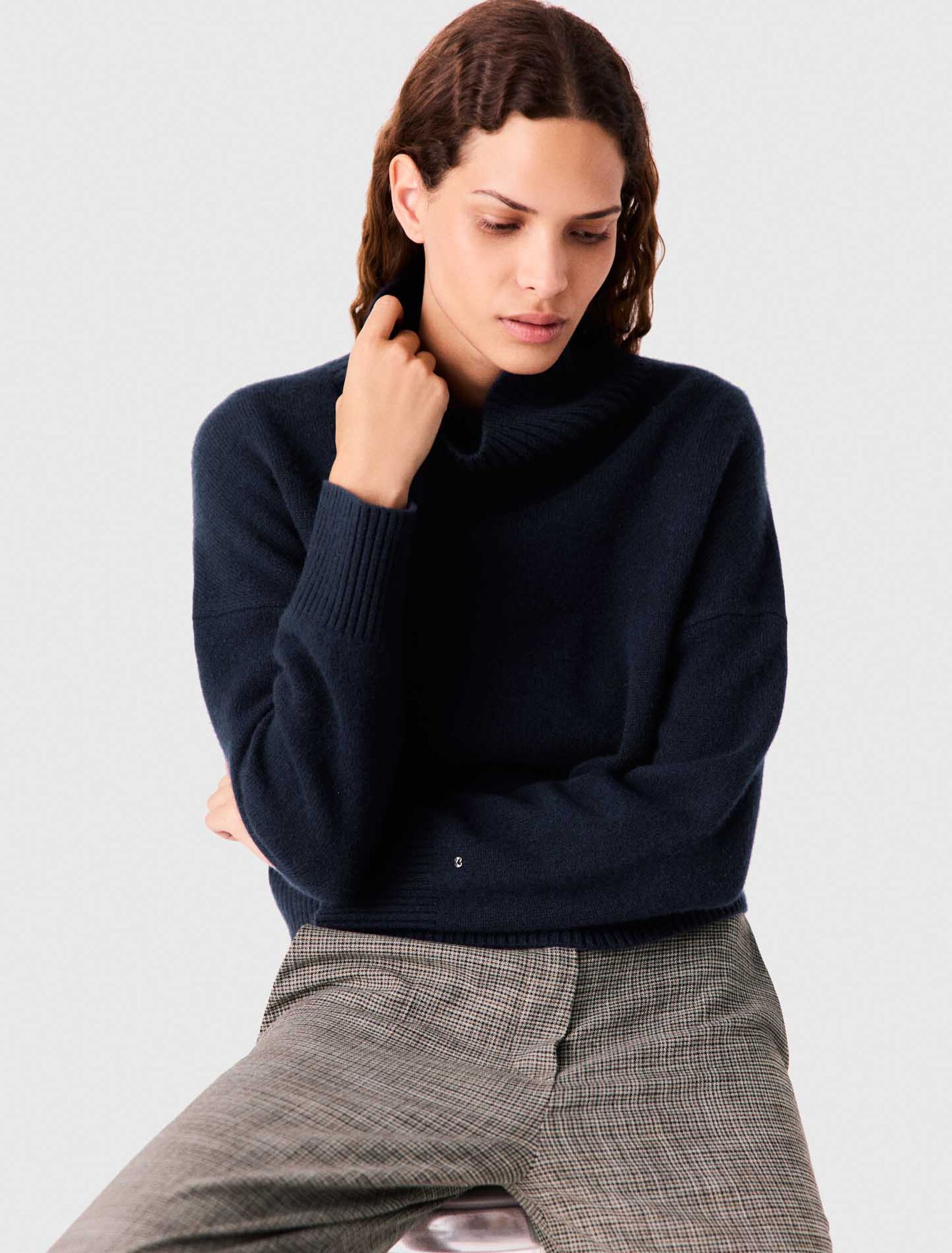 Maglione in cachemire a collo alto