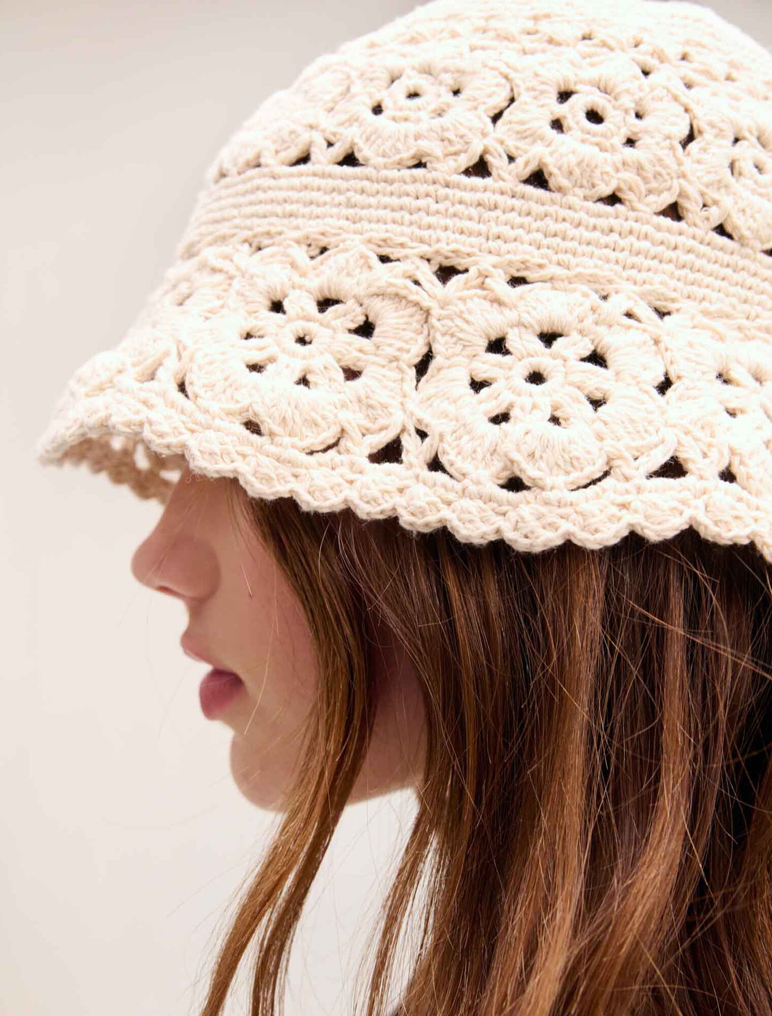Cappello da pescatore in crochet