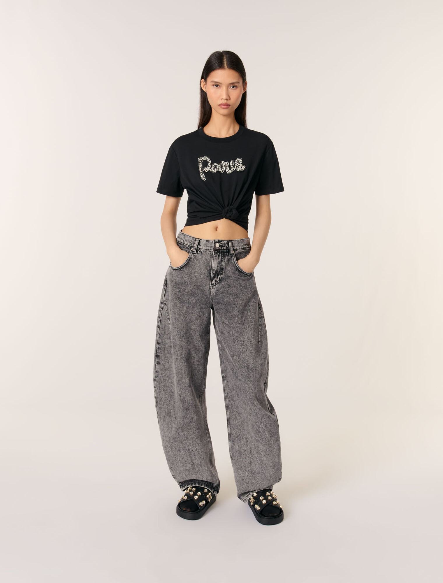 T-shirt con ricamo