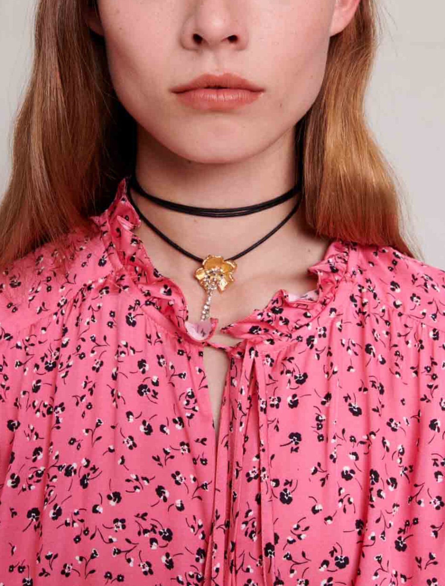Blusa con stampa a fiori