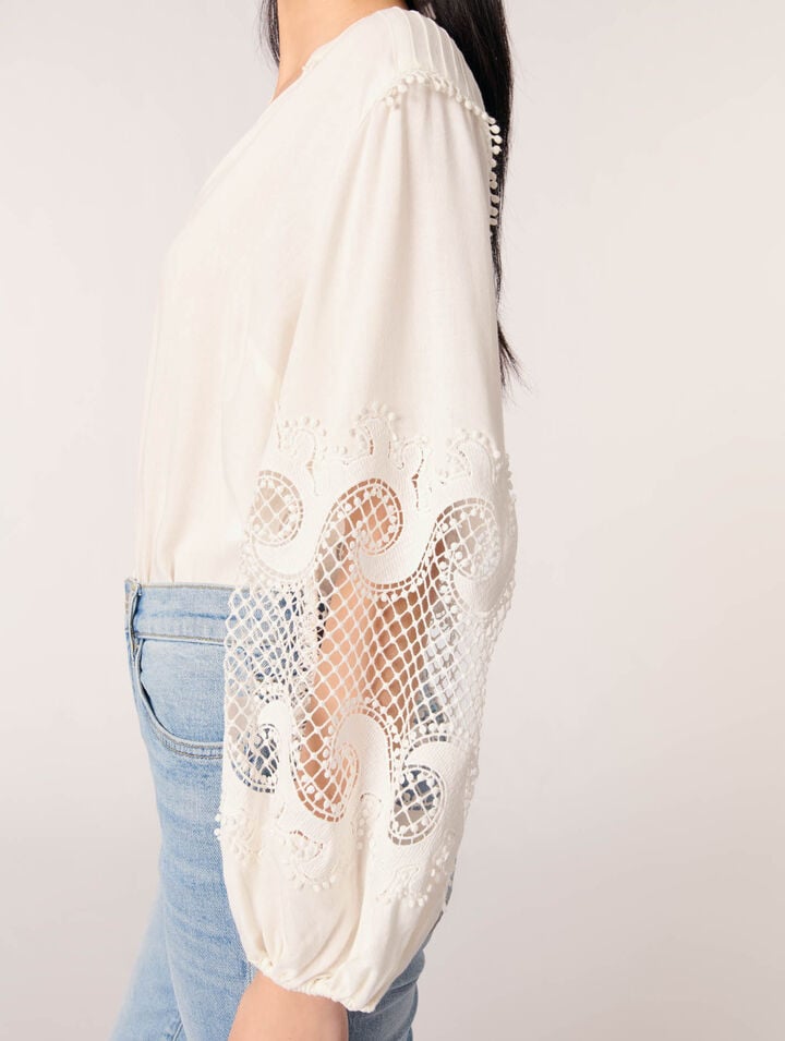 Camicia con maniche ricamate
