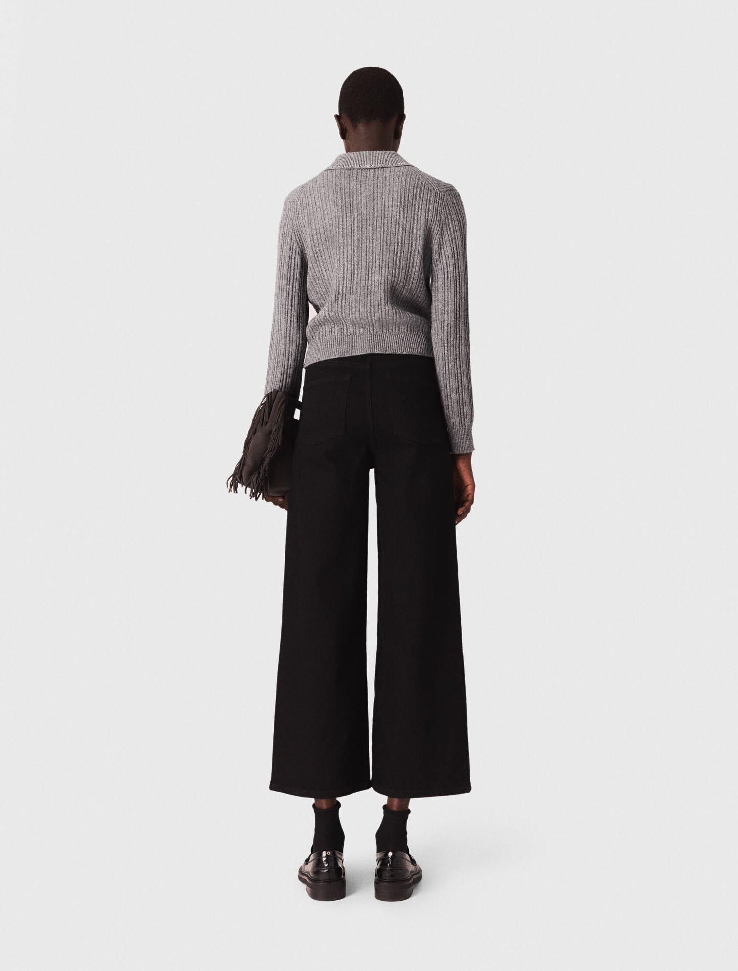 Jeans dritti con tasche applicate