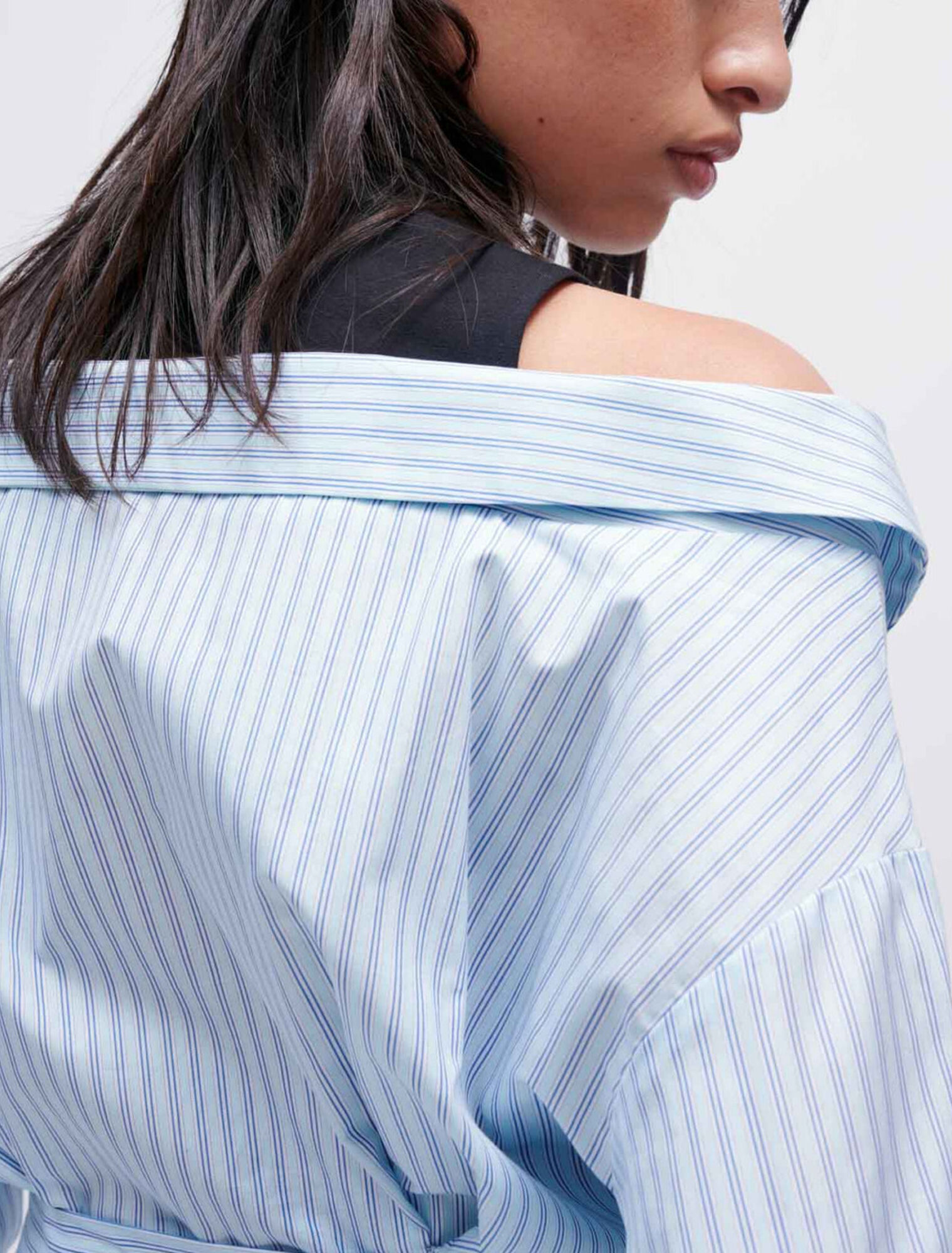 Abito camicia trompe l'oeil a righe