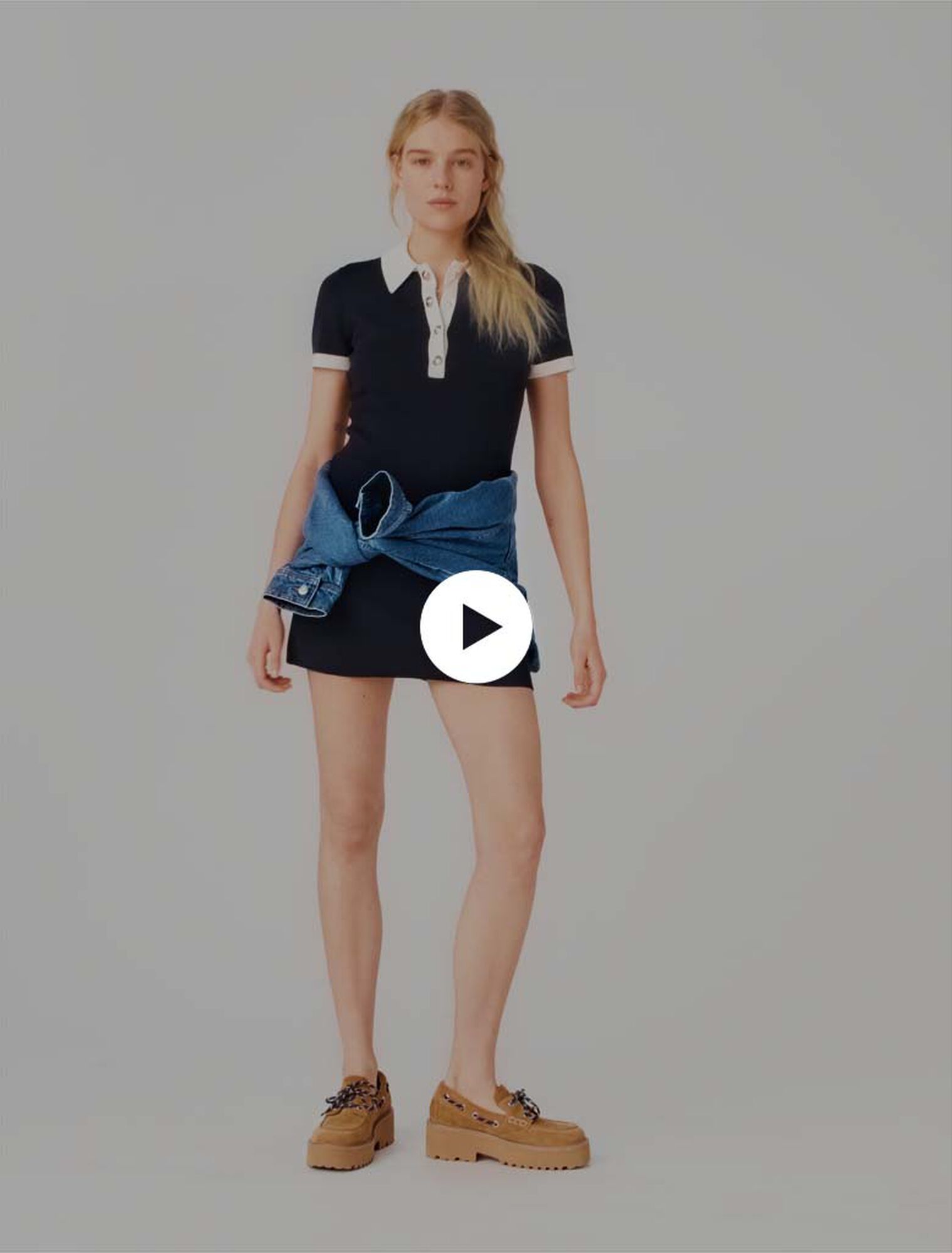 Abito polo con finiture a contrasto