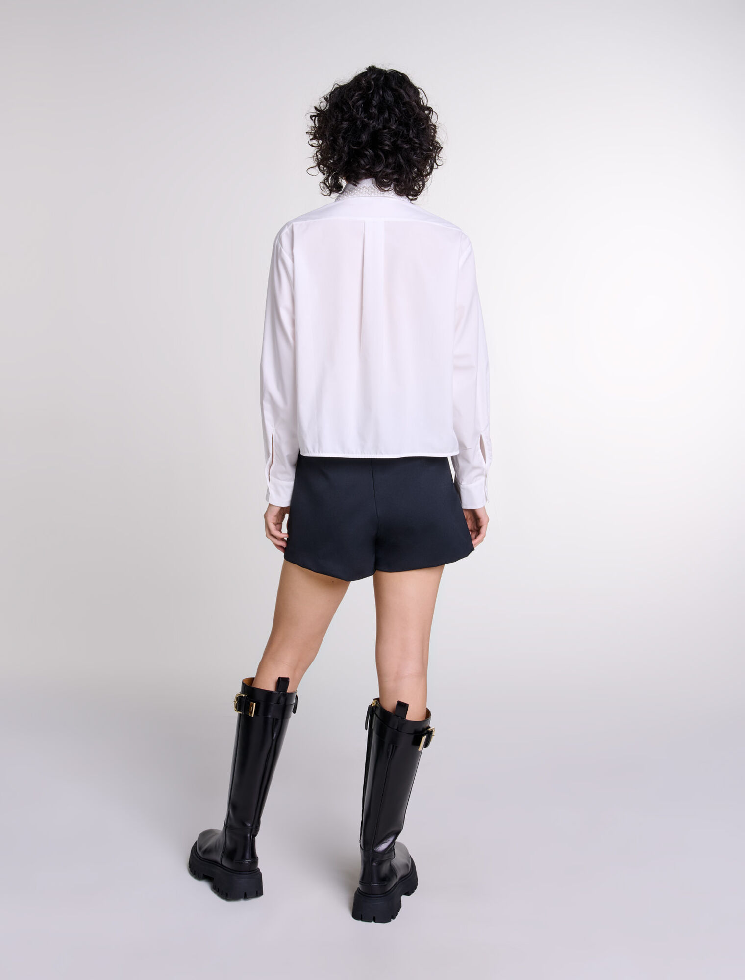 Camicia corta decorata con perline