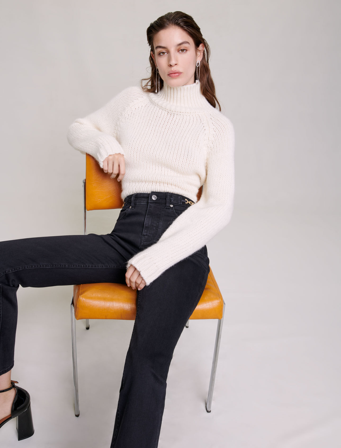 Jeans con catene e frange Maje