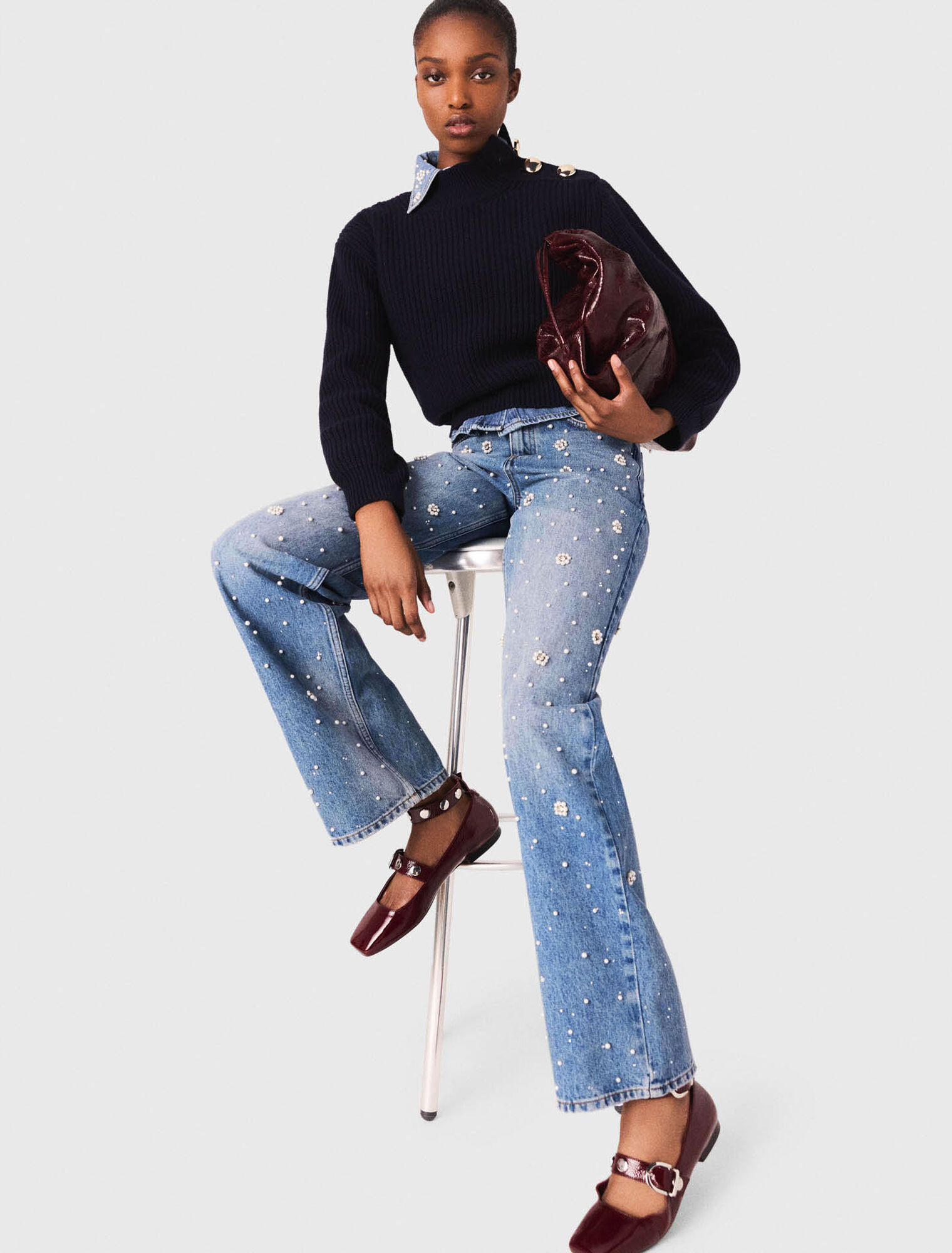 Jeans larghi ricamati
