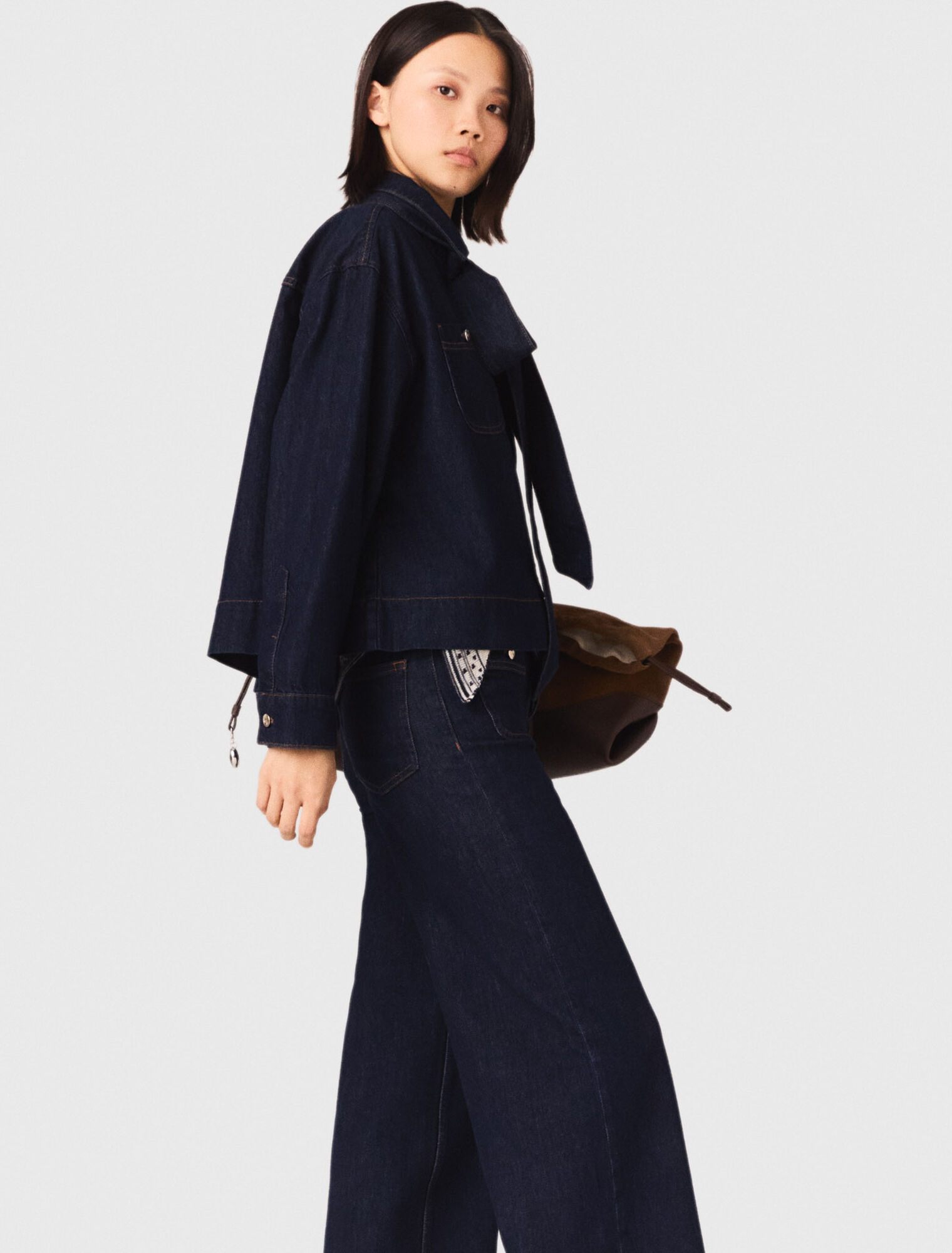 Camicia in denim con lavalli&egrave;re