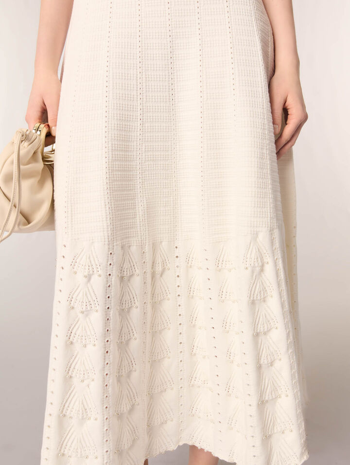 Abito in maglia pointelle con perle