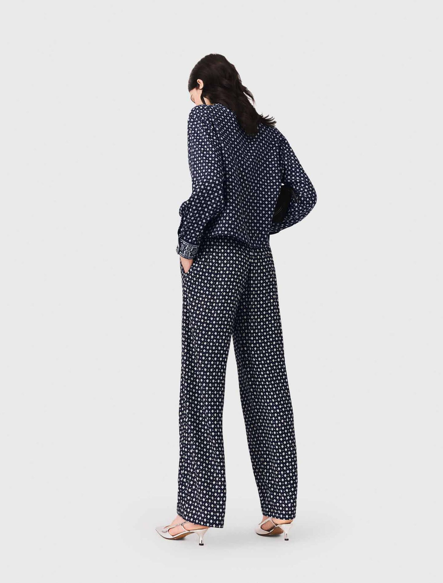 Pantaloni stampati con strass