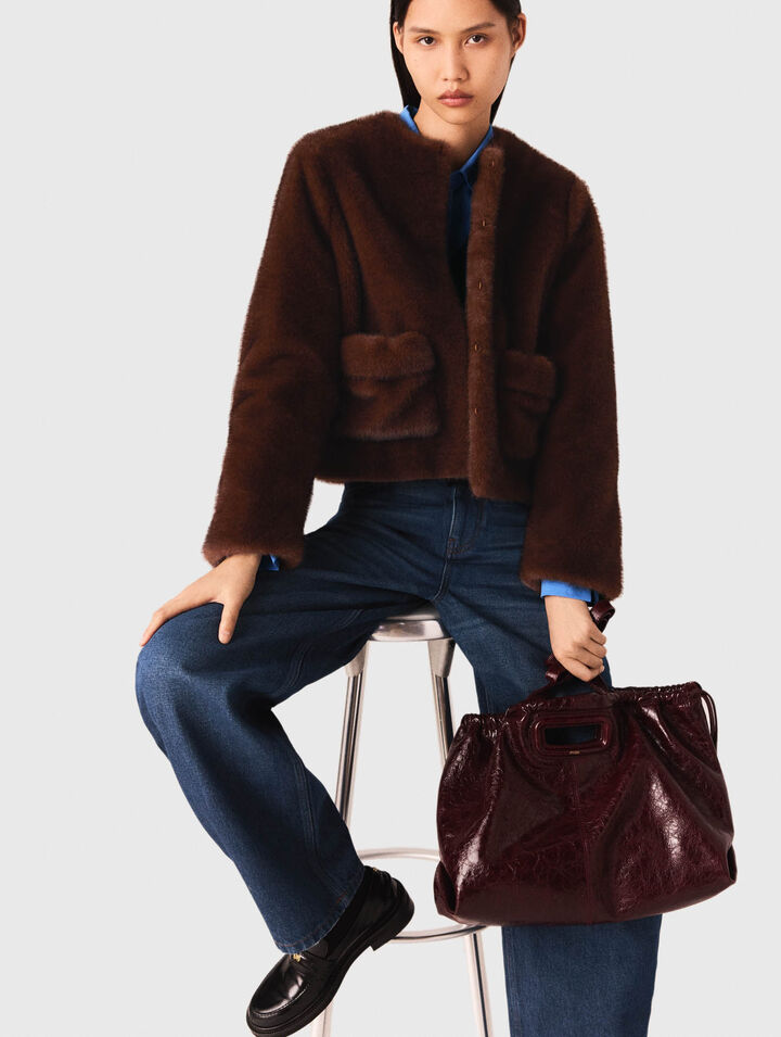 Cappotto corto in ecopelliccia
