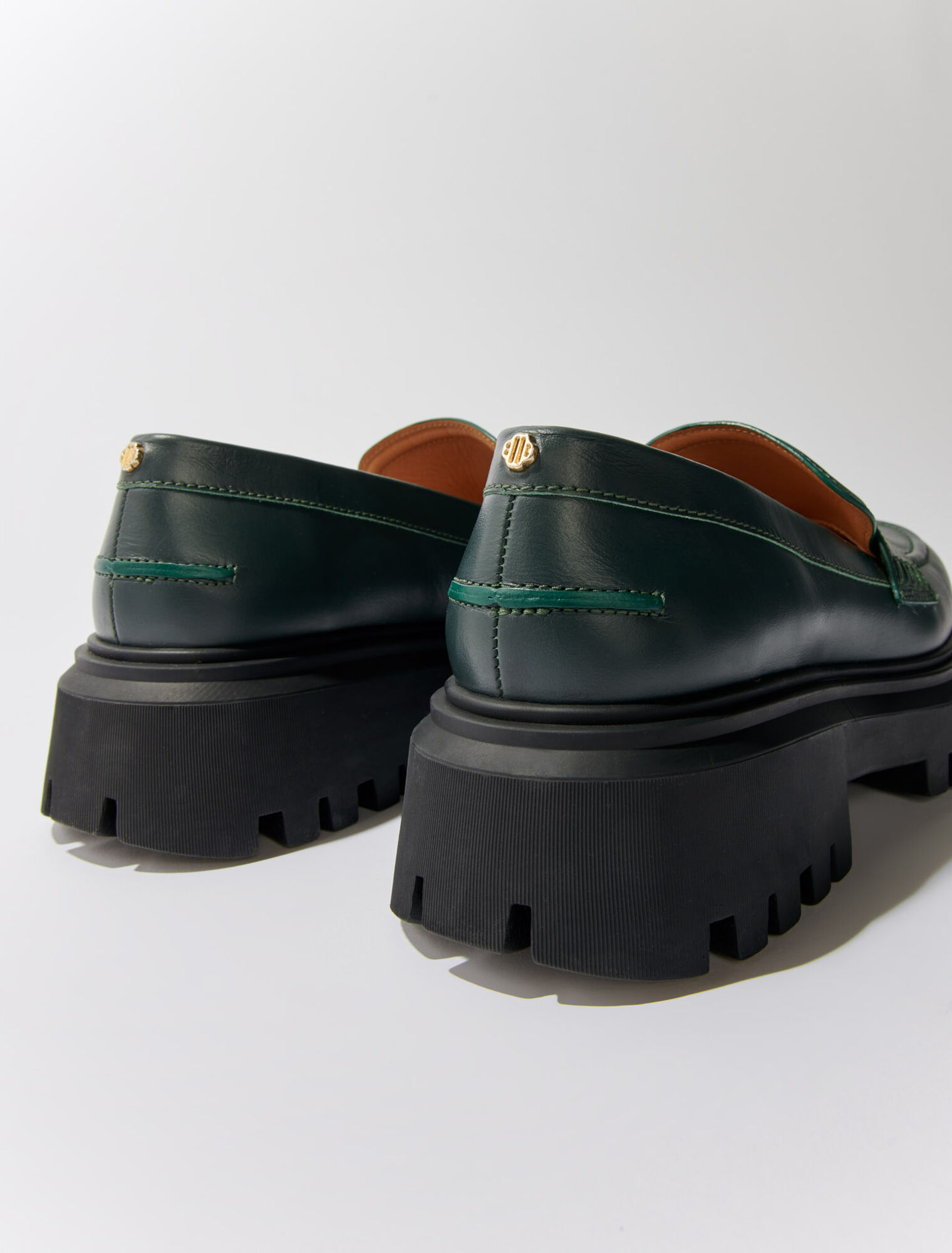 Mocassini con plateau in pelle