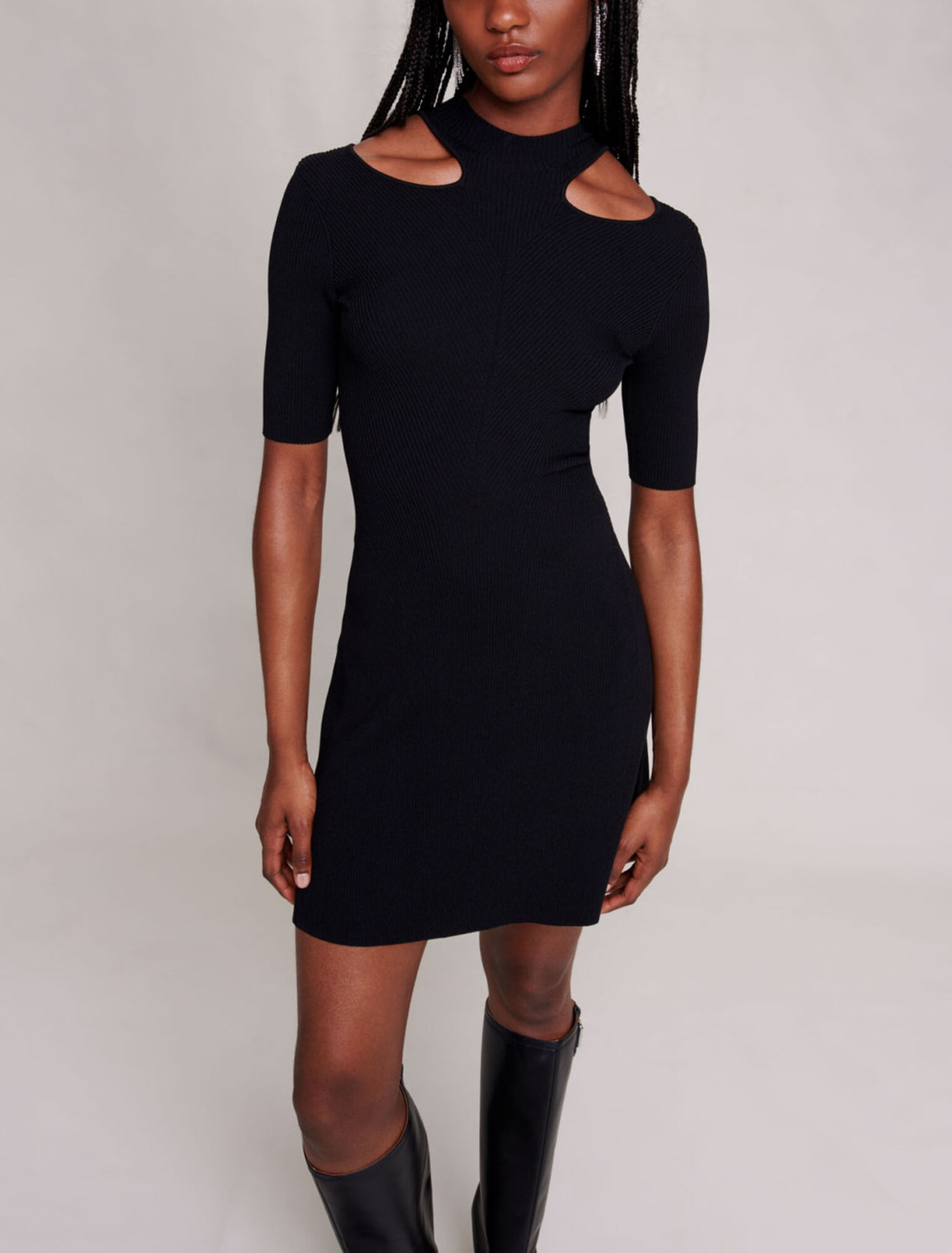 Abito corto traforato