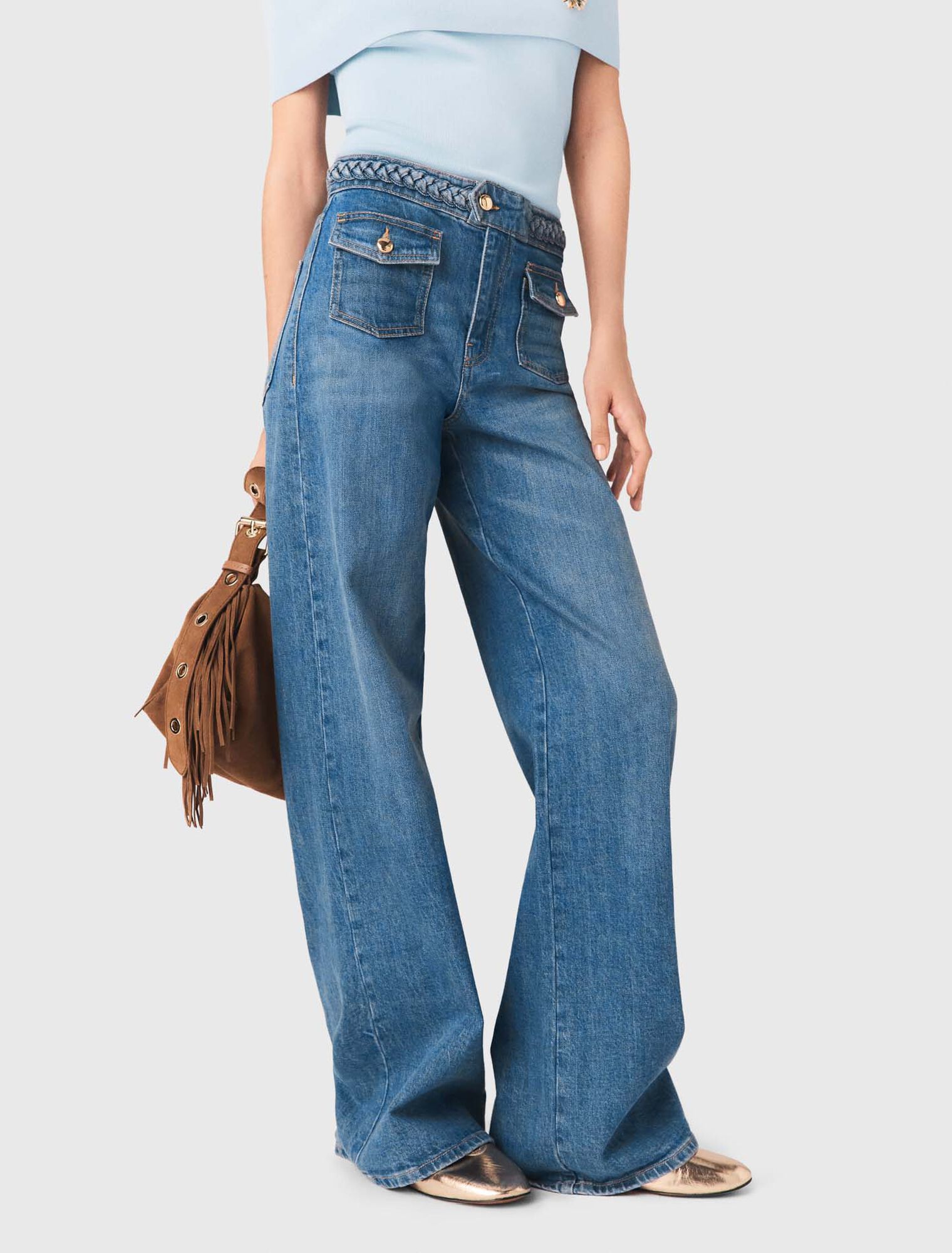 Jeans svasati con trecce