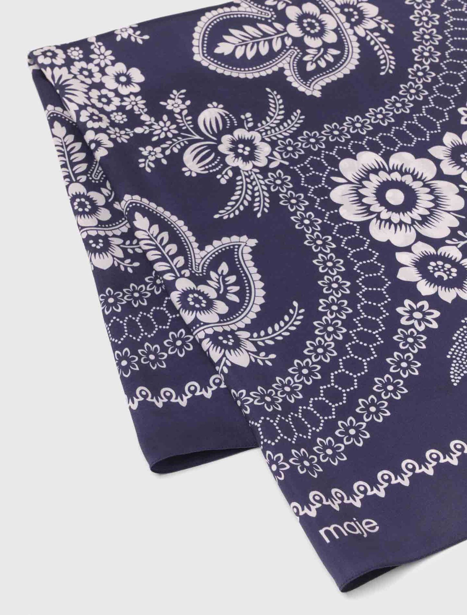Foulard 90x90 in seta stampata
