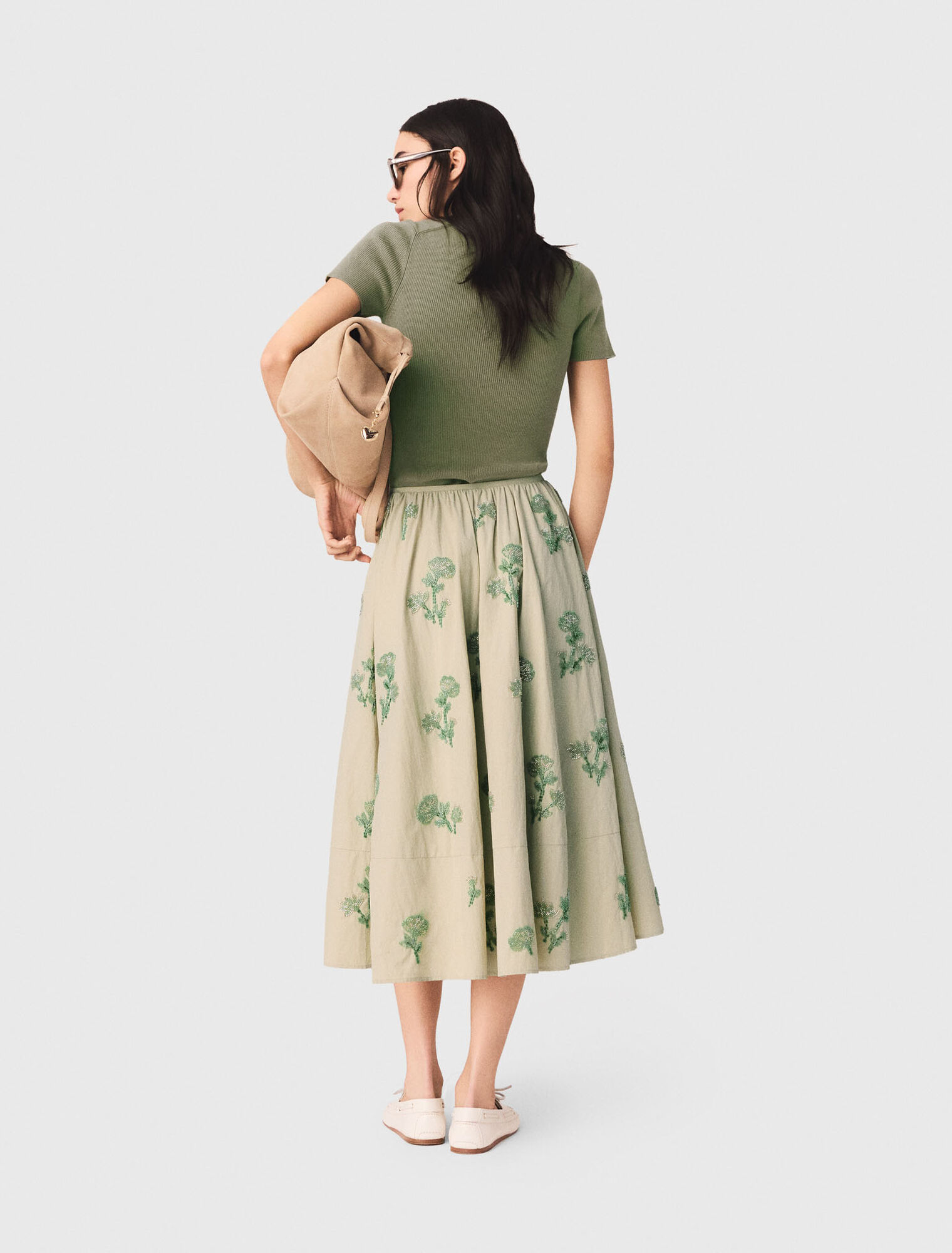 Gonna in tessuto tecnico ricamata