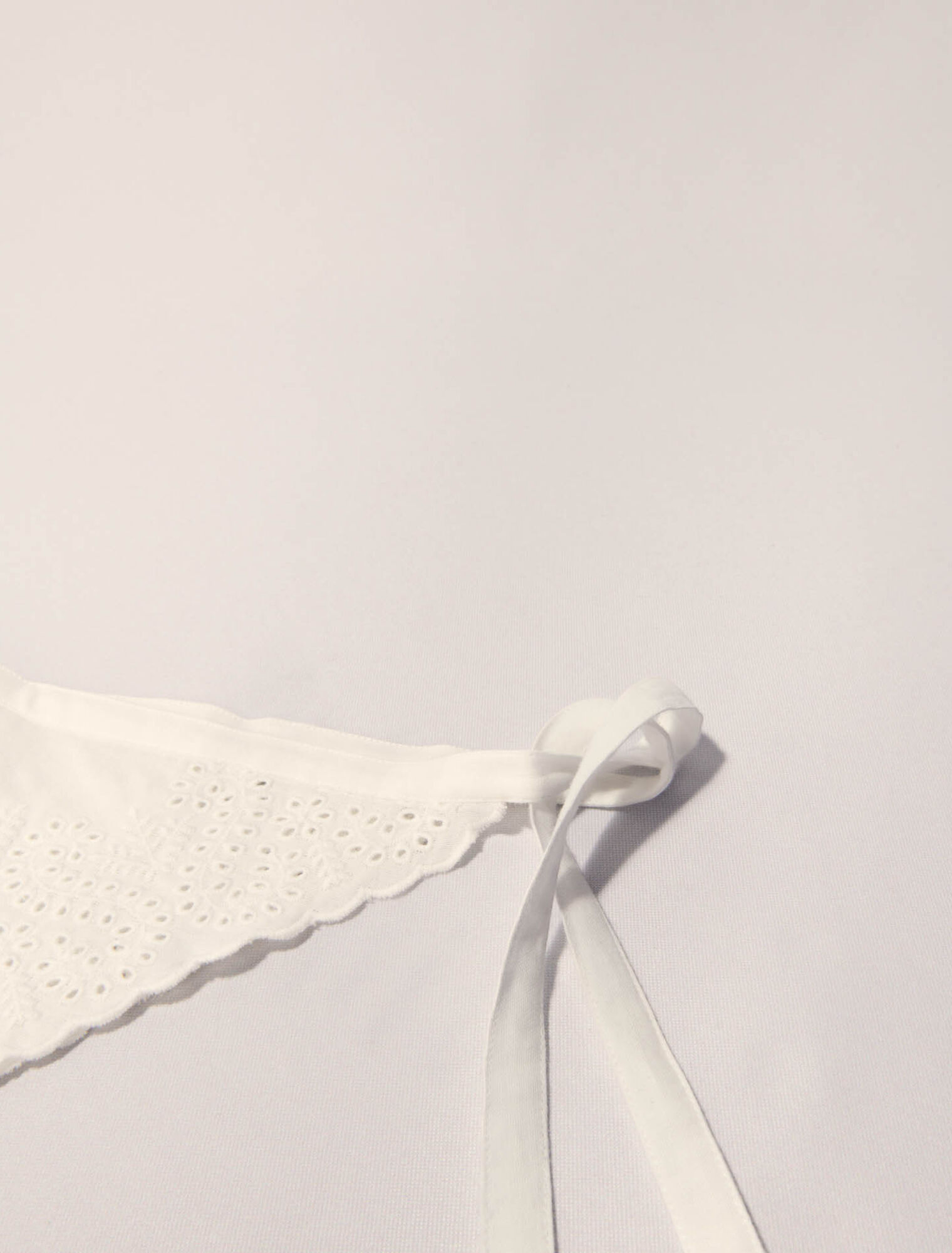 Foulard triangolare da annodare
