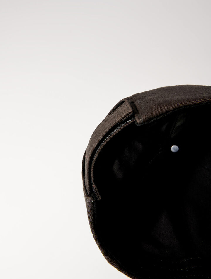 Cappellino in cotone con logo Clover