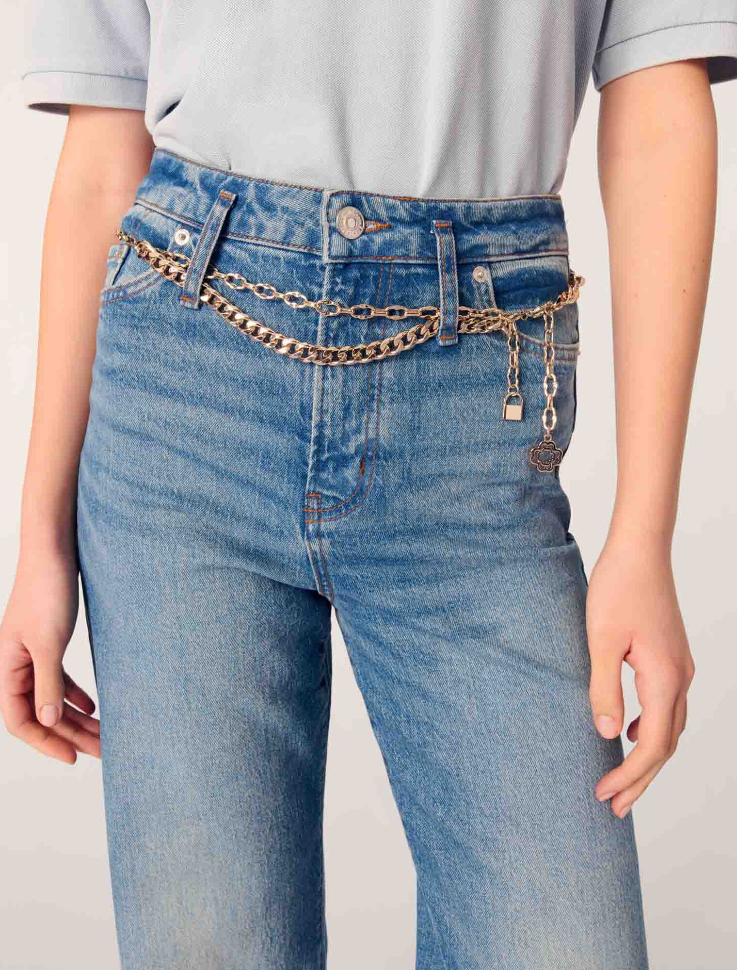 Jeans e cintura a maglie