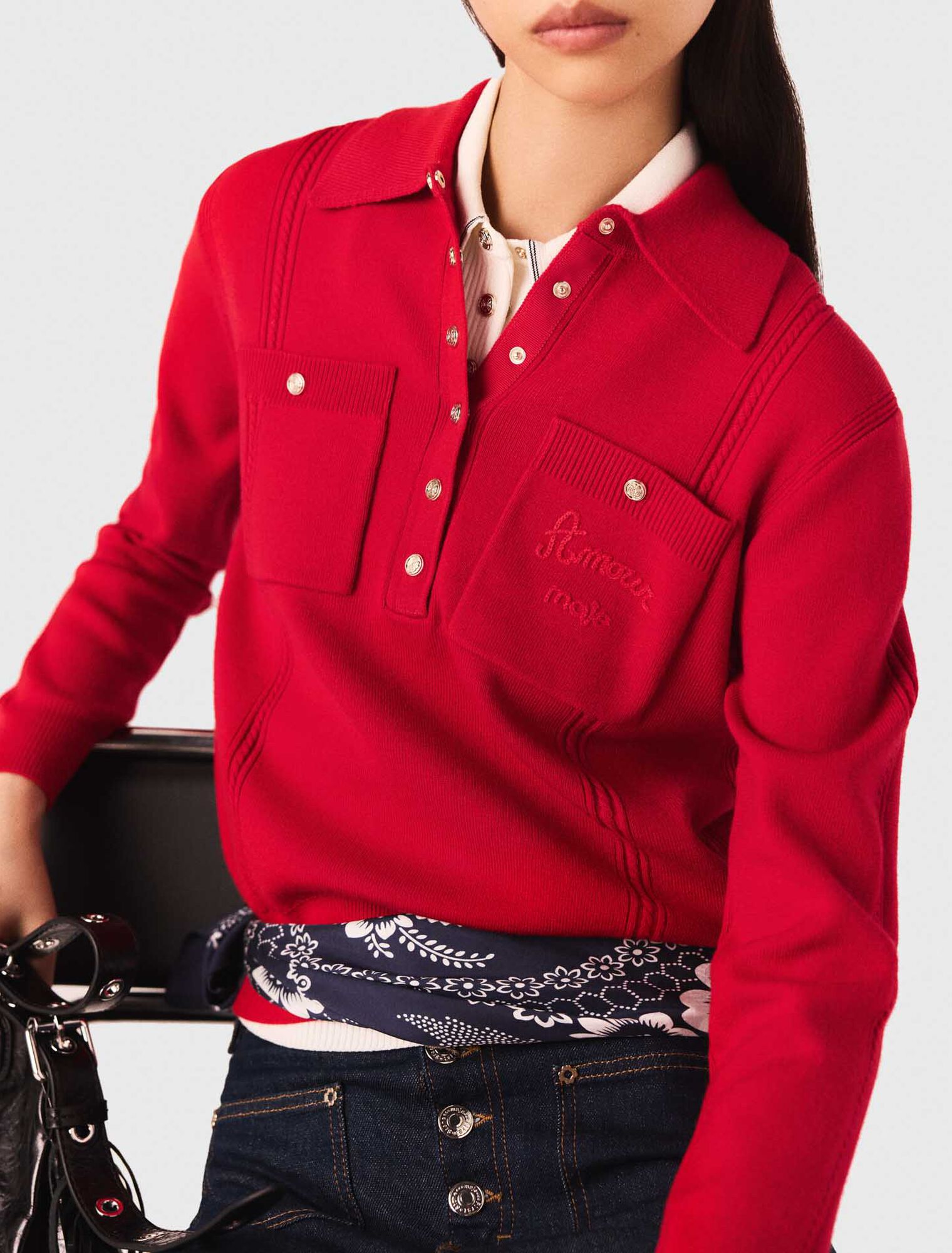 Maglione con colletto polo ricamato