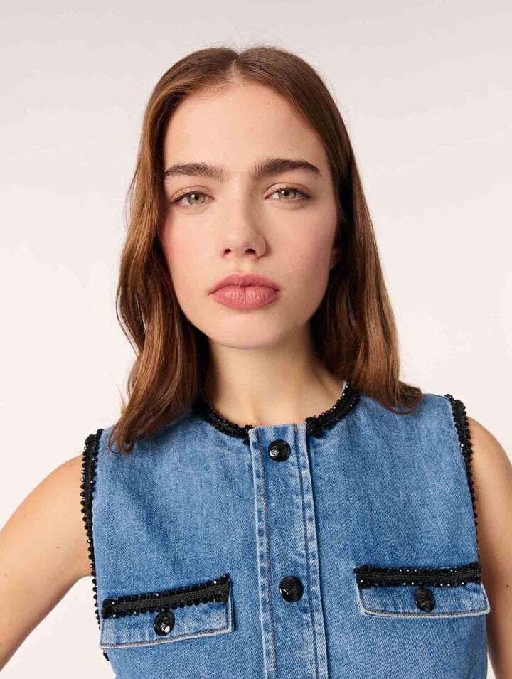 Abito denim e passamanerie ricamate