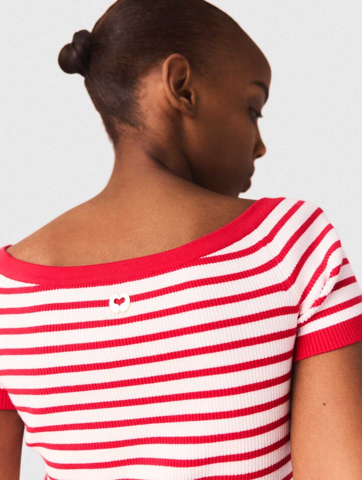 Top maglia a righe scollo a barca