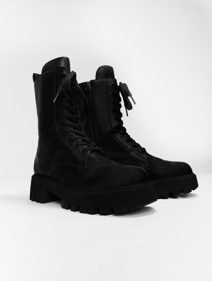 Stivaletto in pelle liscia